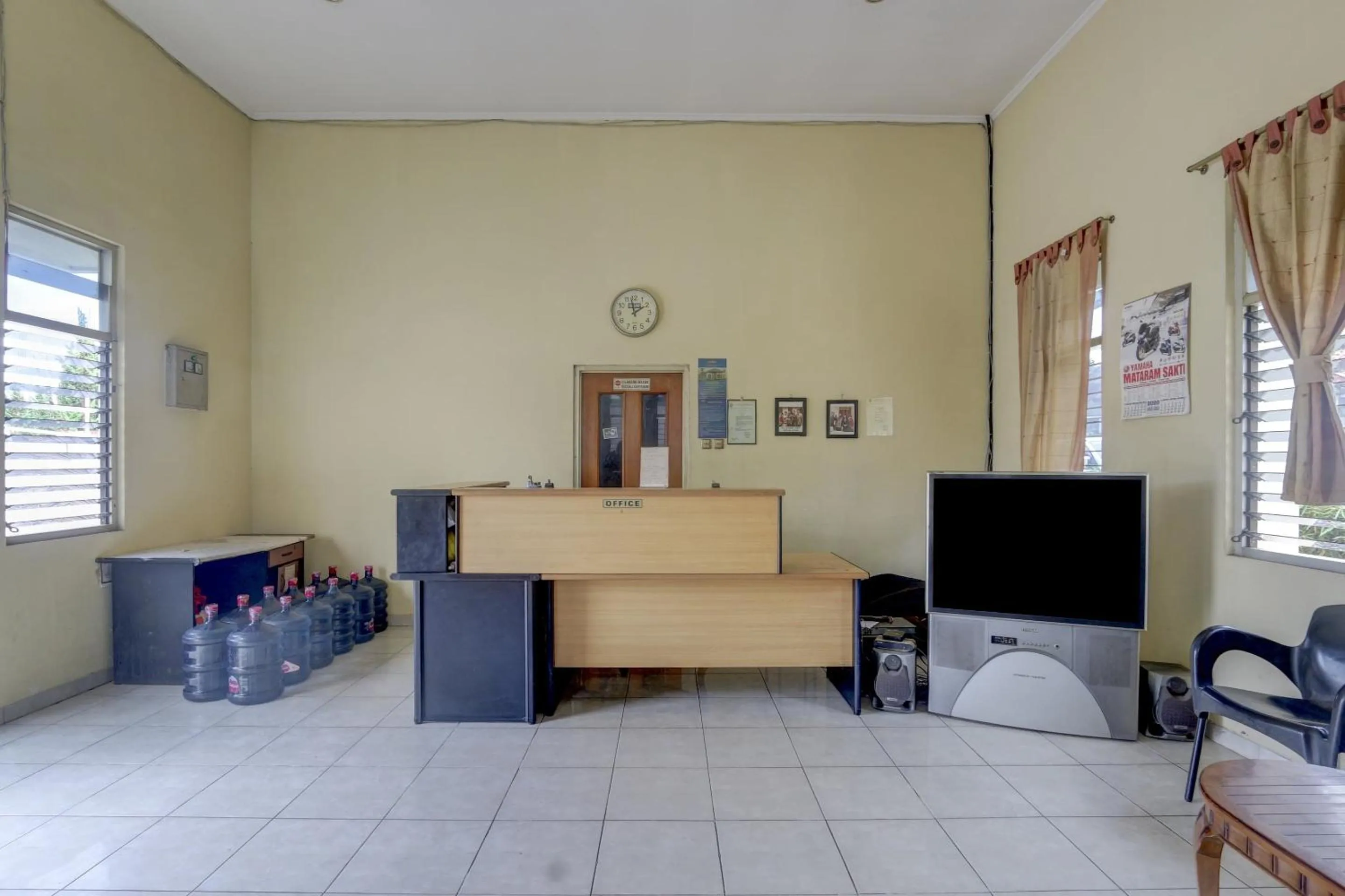 Lobby or reception in OYO Life 90159 Puri Asoka Guest House