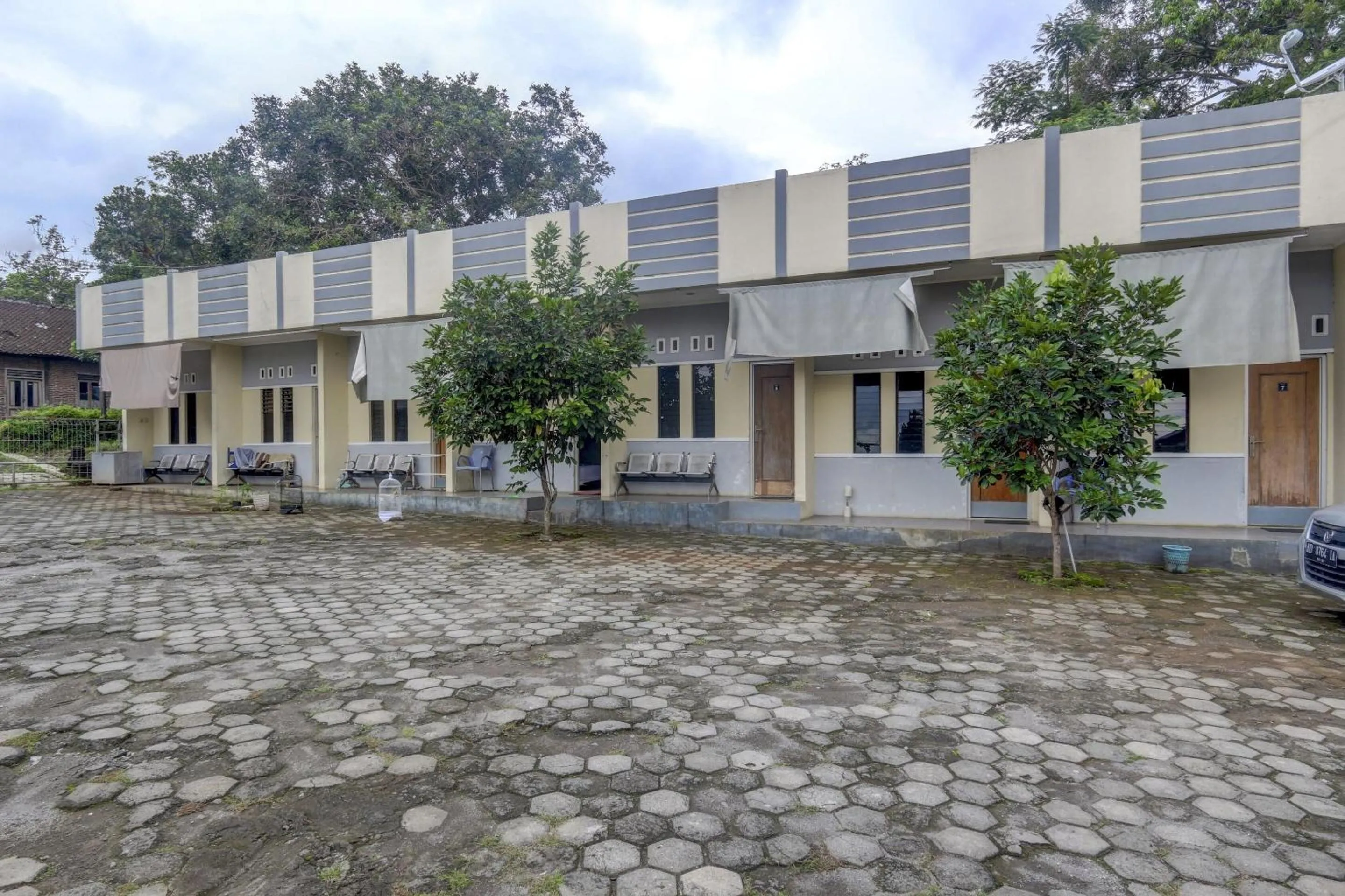 Lobby or reception in OYO Life 90159 Puri Asoka Guest House