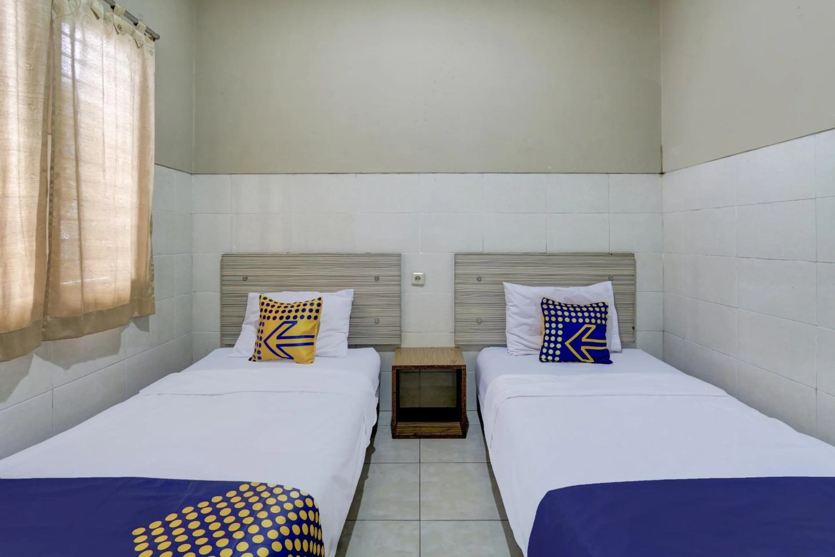 Bedroom, Bed in OYO Life 90159 Puri Asoka Guest House