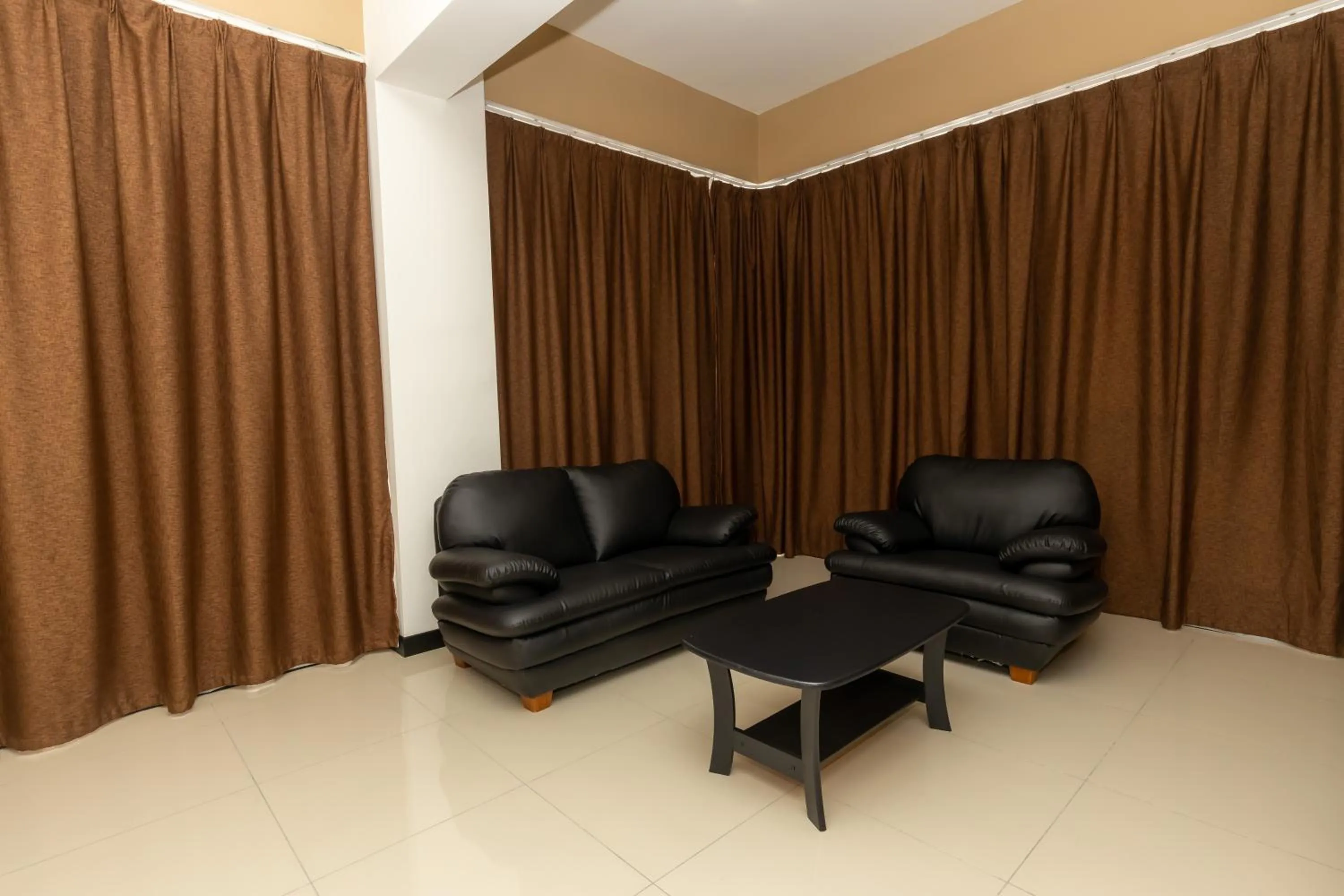 Scott Service Suites