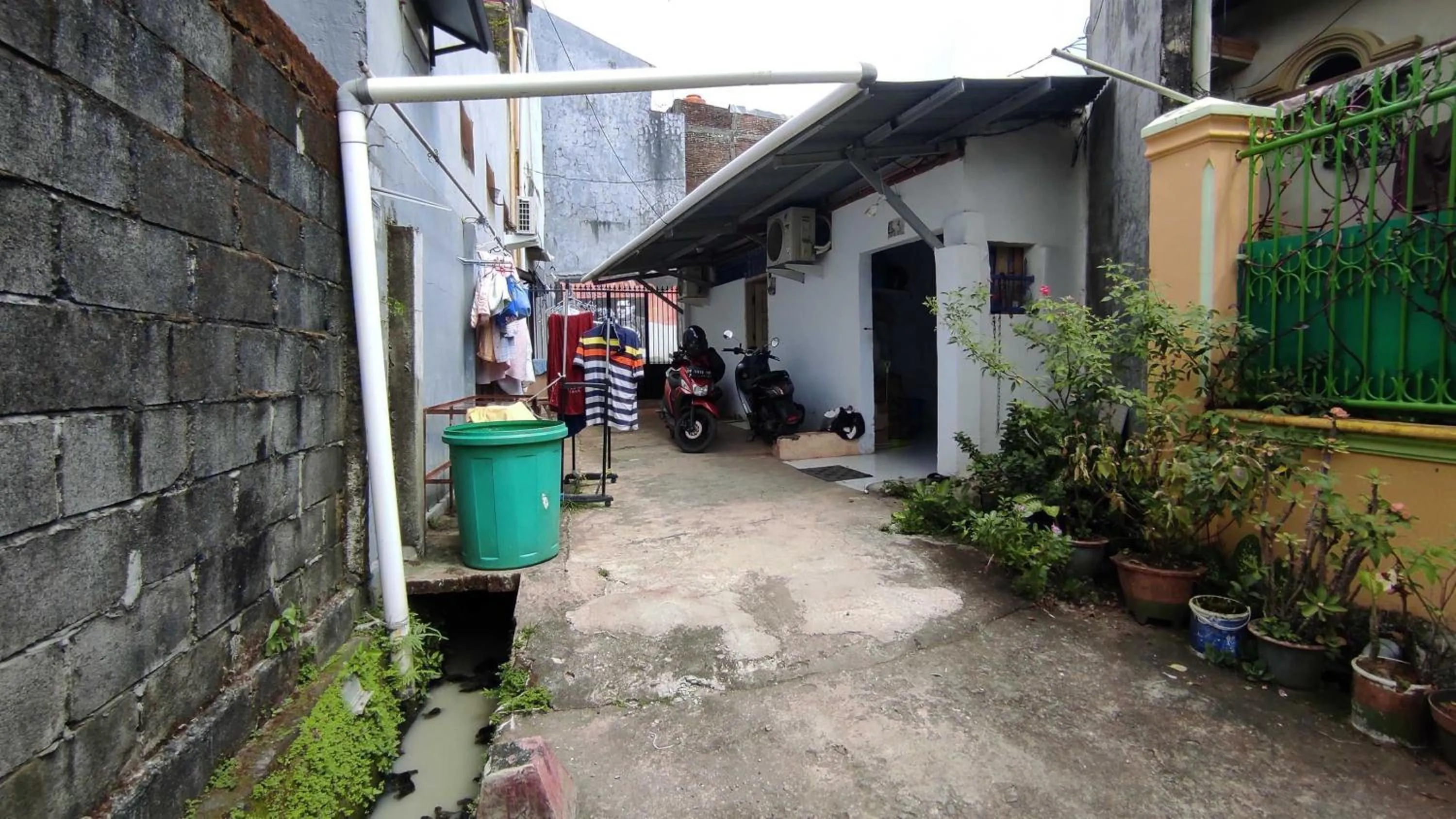 Property building in Guest House Toddopuli VII