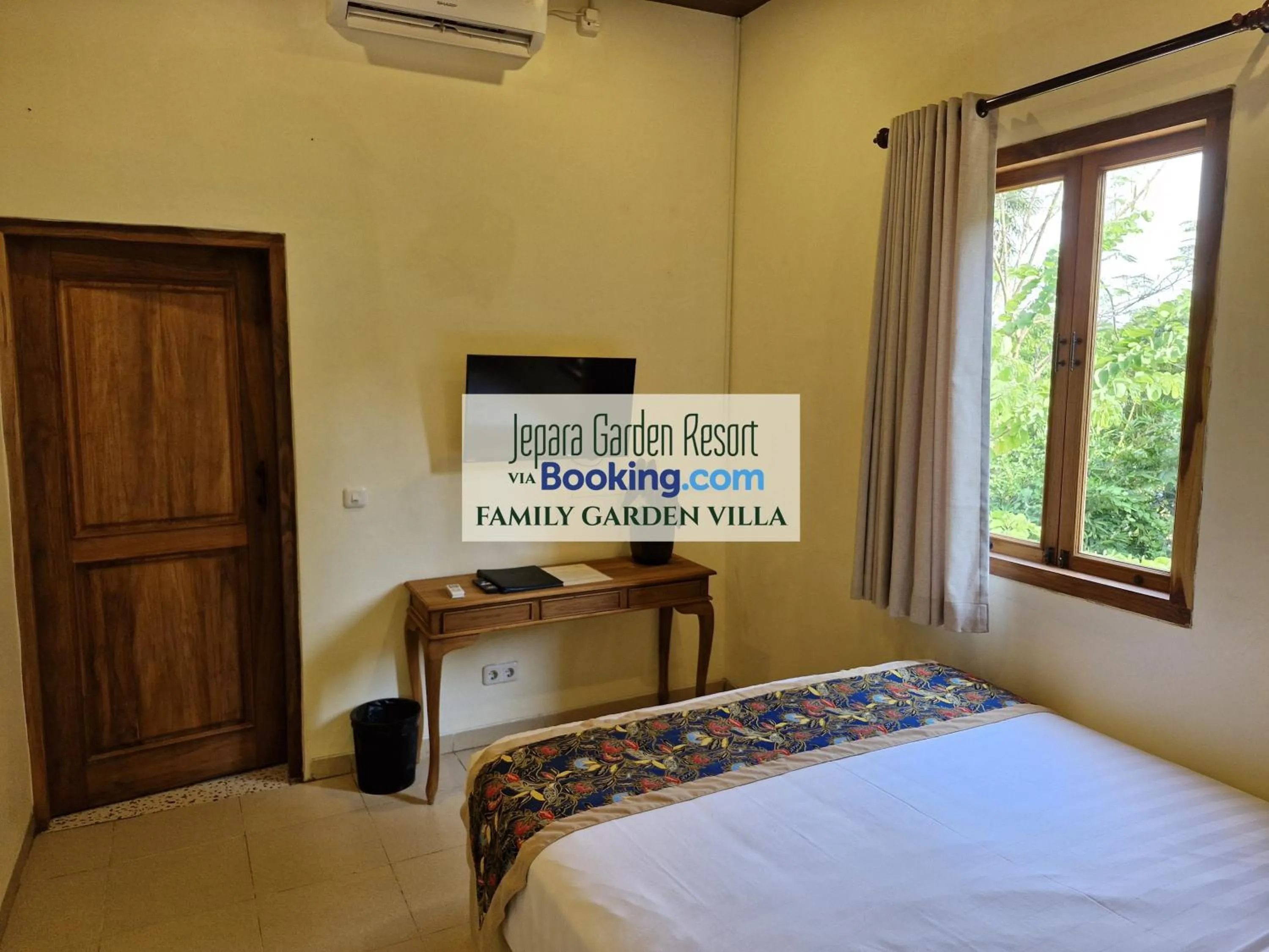 Bed in Jepara Garden Resort