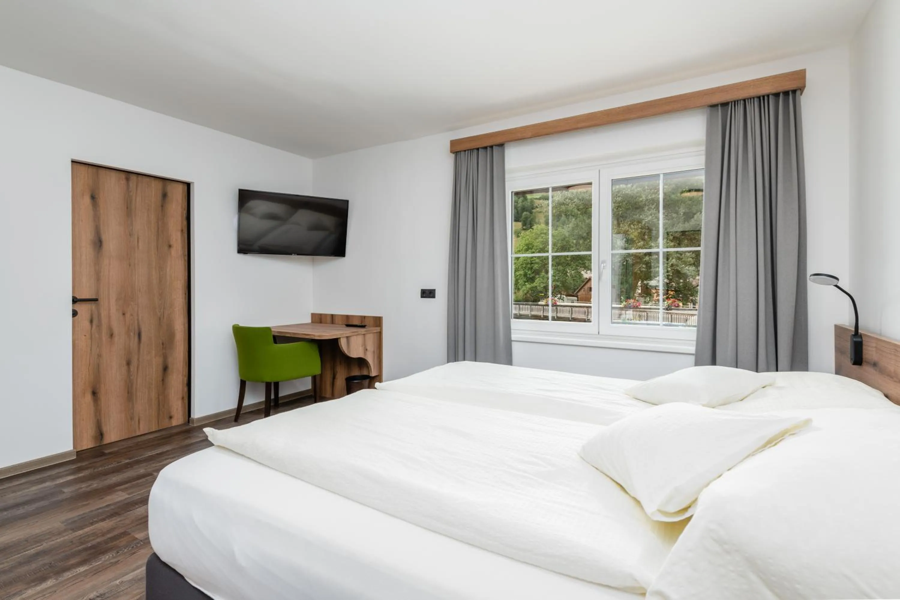 Bed in Landgasthof Bierfriedl