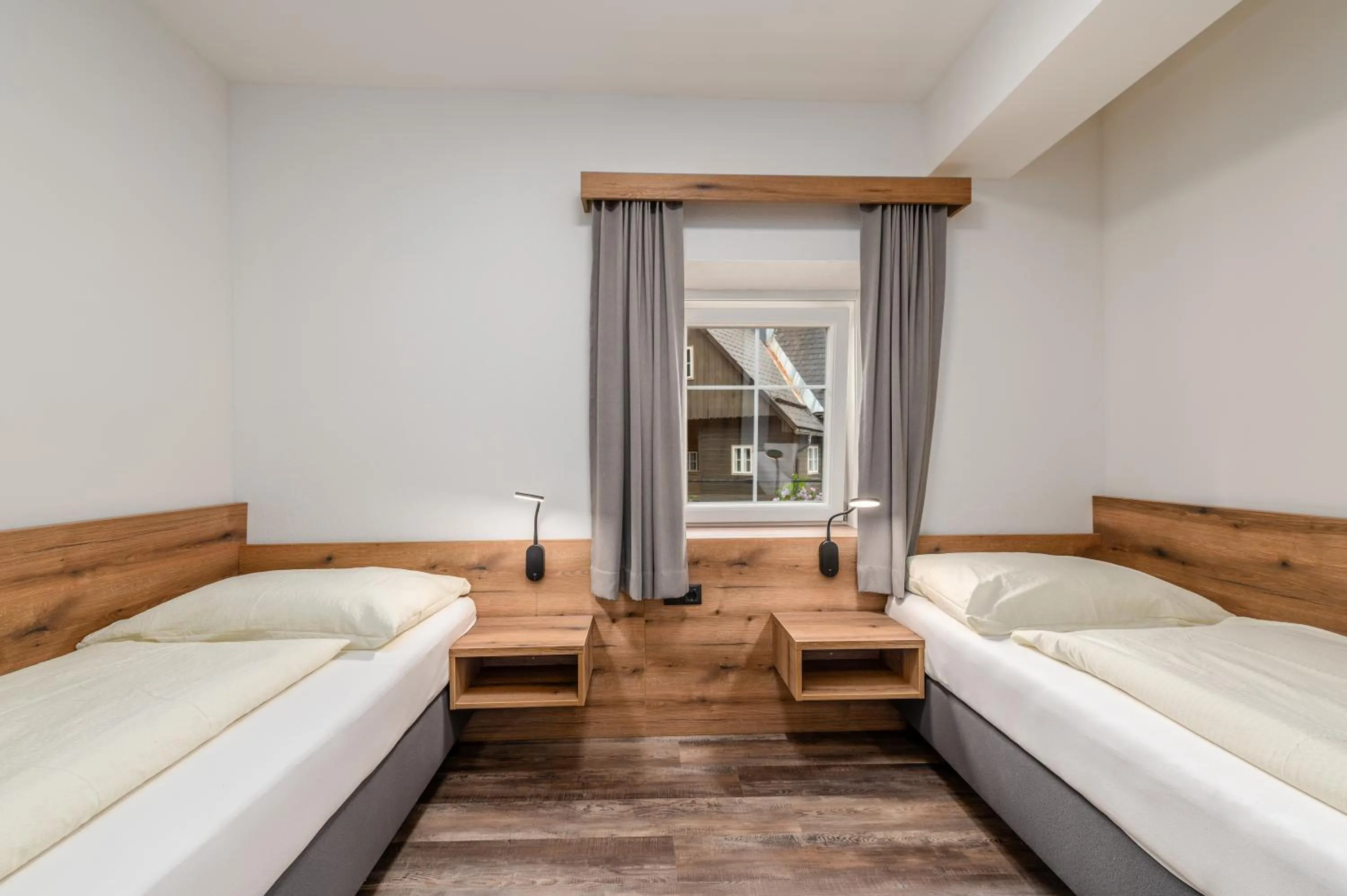 Photo of the whole room, Bed in Landgasthof Bierfriedl