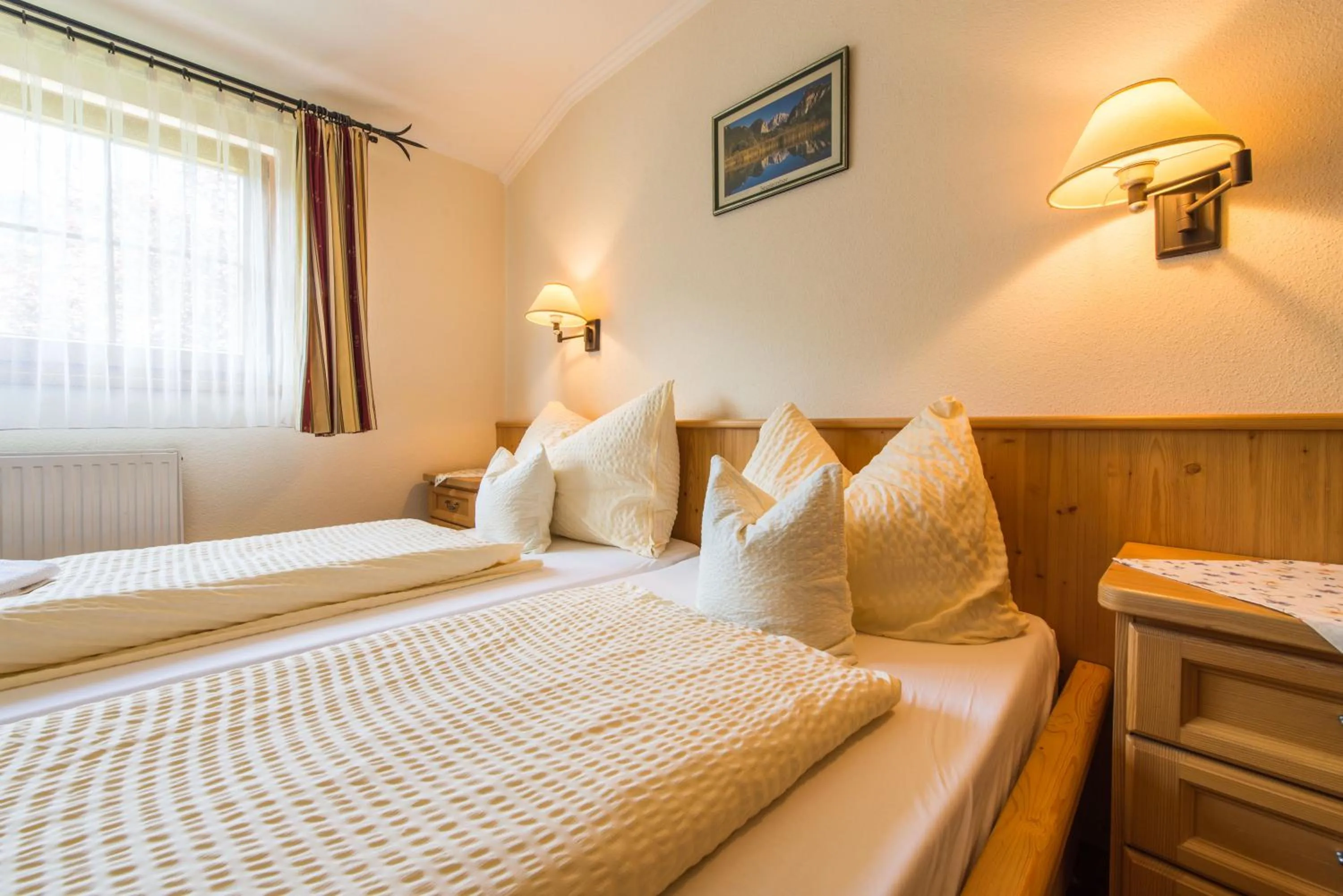 Bed in Landgasthof Bierfriedl