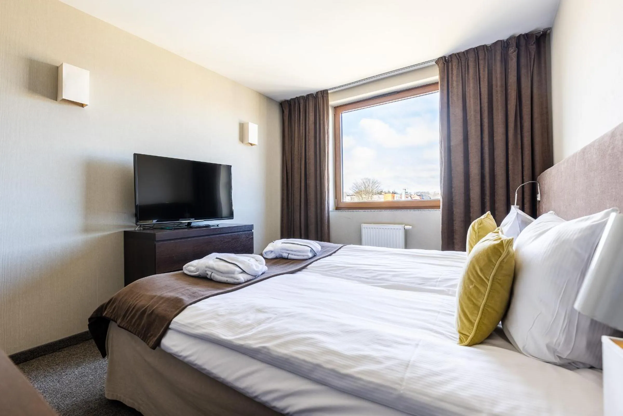 TV and multimedia, Bed in Maloves Resort & Spa, pokoje w bocznych budynkach