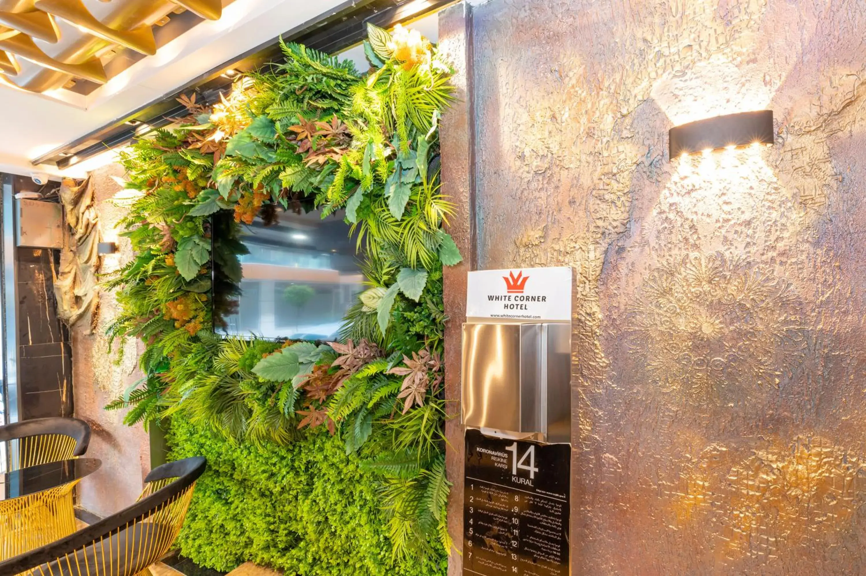 Lobby or reception in White Corner Hotel Lobby or reception in White Corner Hotel