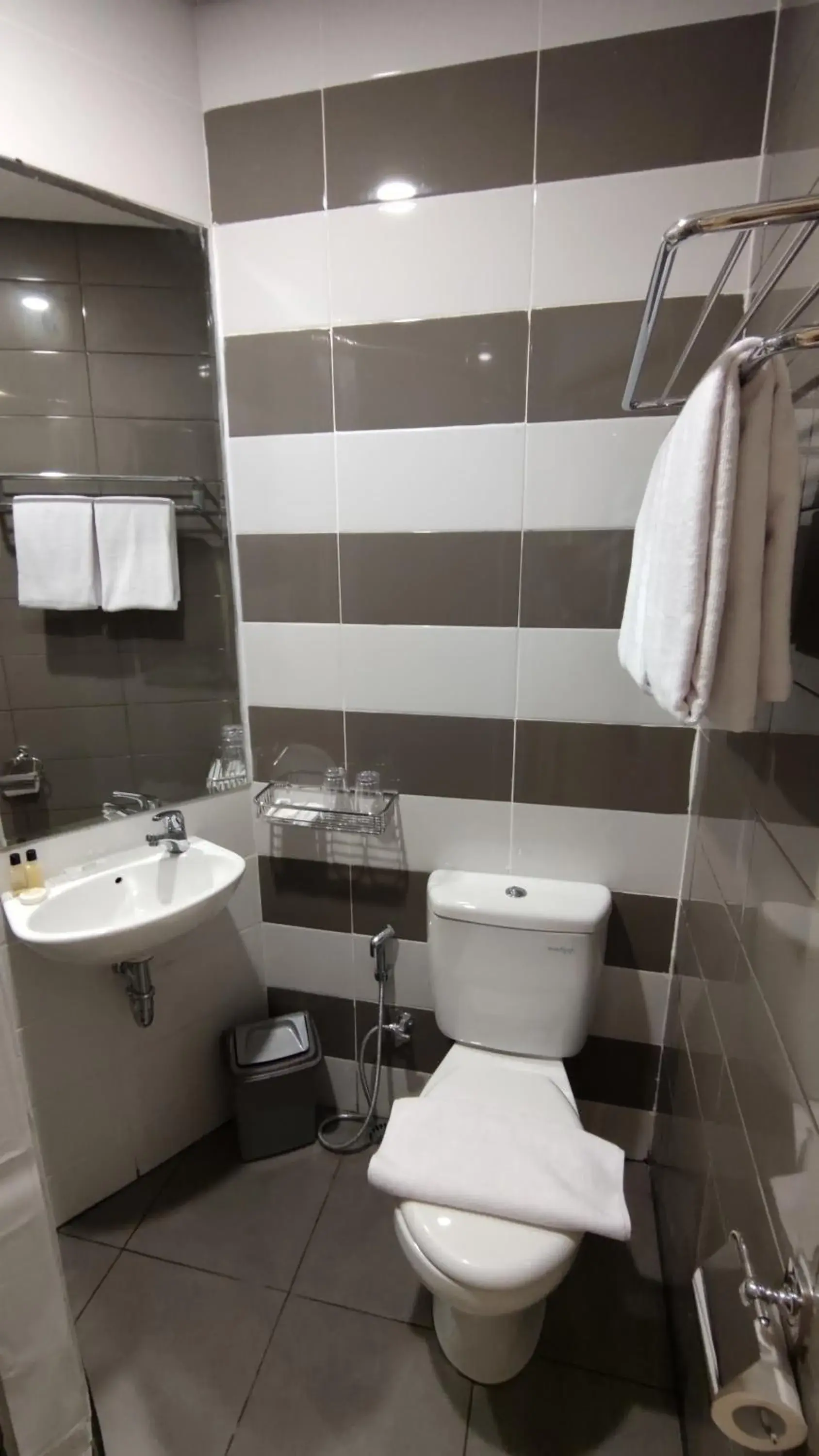 Agogo Downtown Hotel Surabaya Agogo Downtown Hotel Surabaya