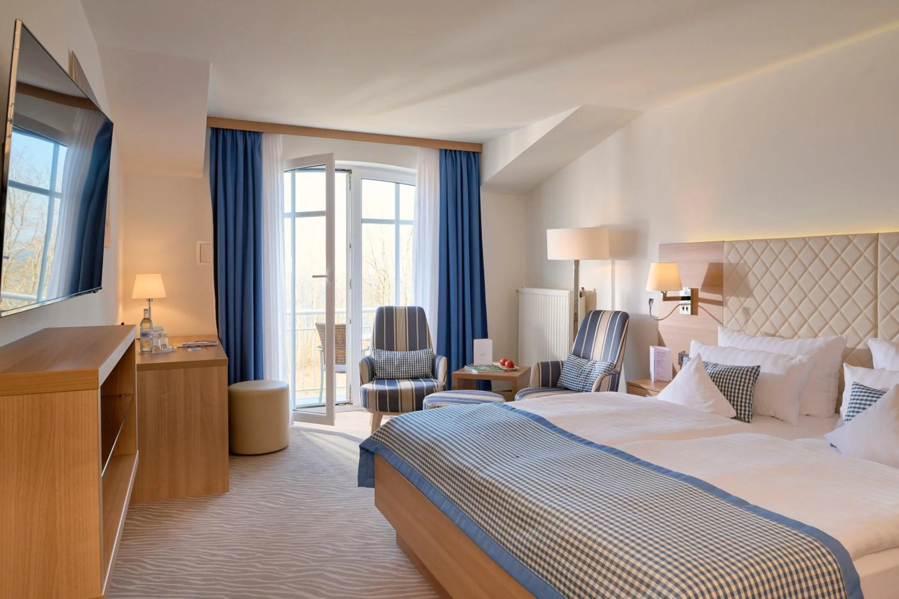 Photo of the whole room, Bed in Hotel Bernstein