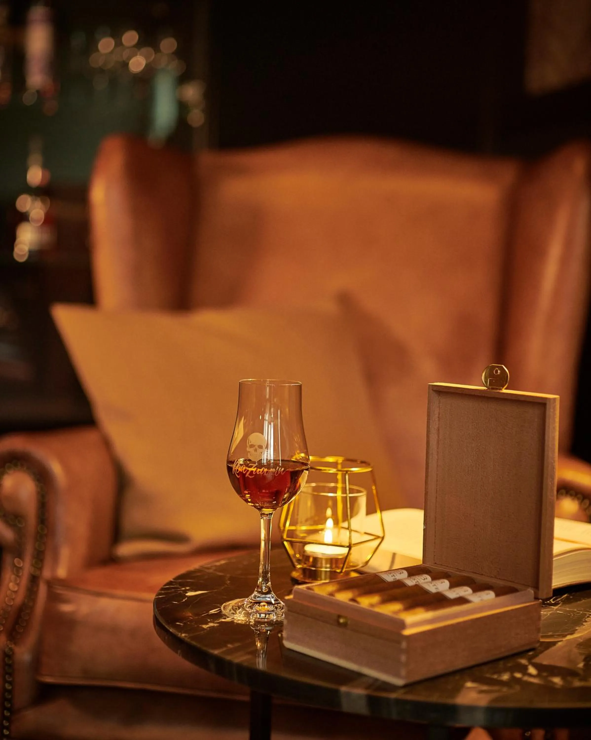 Communal lounge/ TV room in Hotel Bernstein