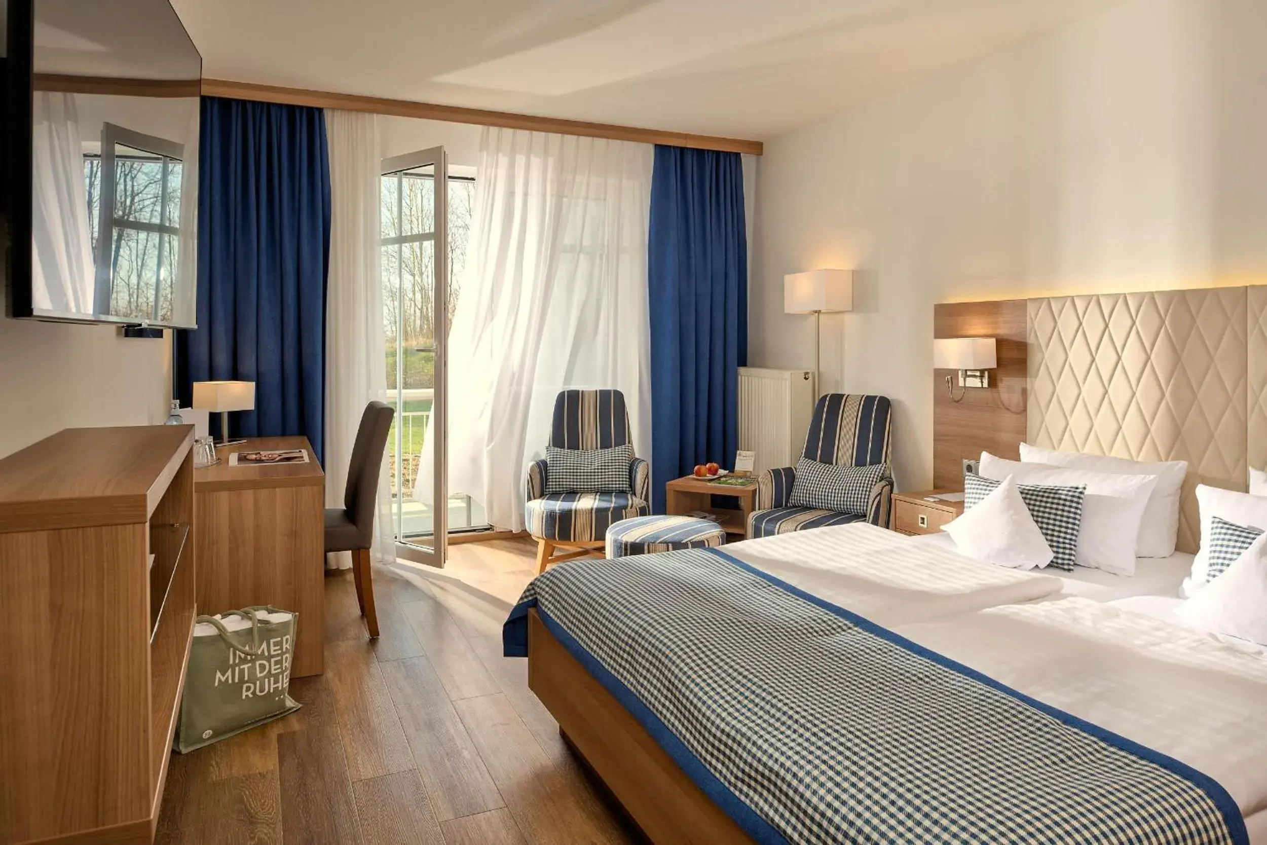 Double Room with Balcony and Direct View of the Sea Ground floor in Hotel Bernstein Double Room with Balcony and Direct View of the Sea Ground floor in Hotel Bernstein