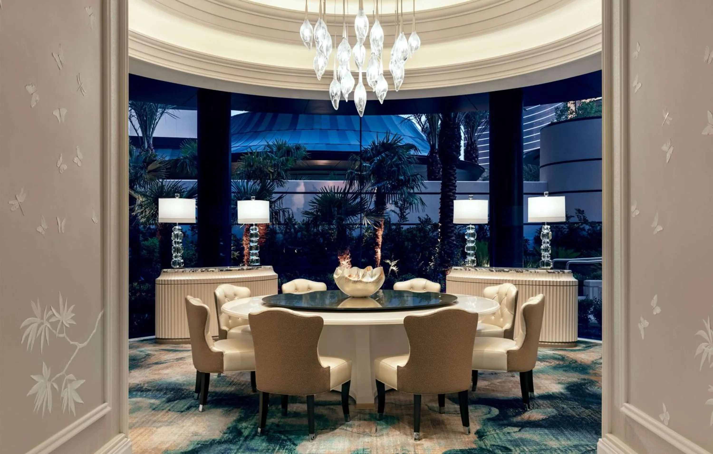 Living room in Crockfords Las Vegas, LXR Hotels & Resorts at Resorts World