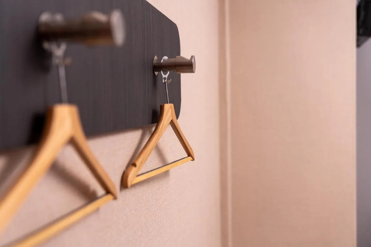 wardrobe in easyHotel Cardiff