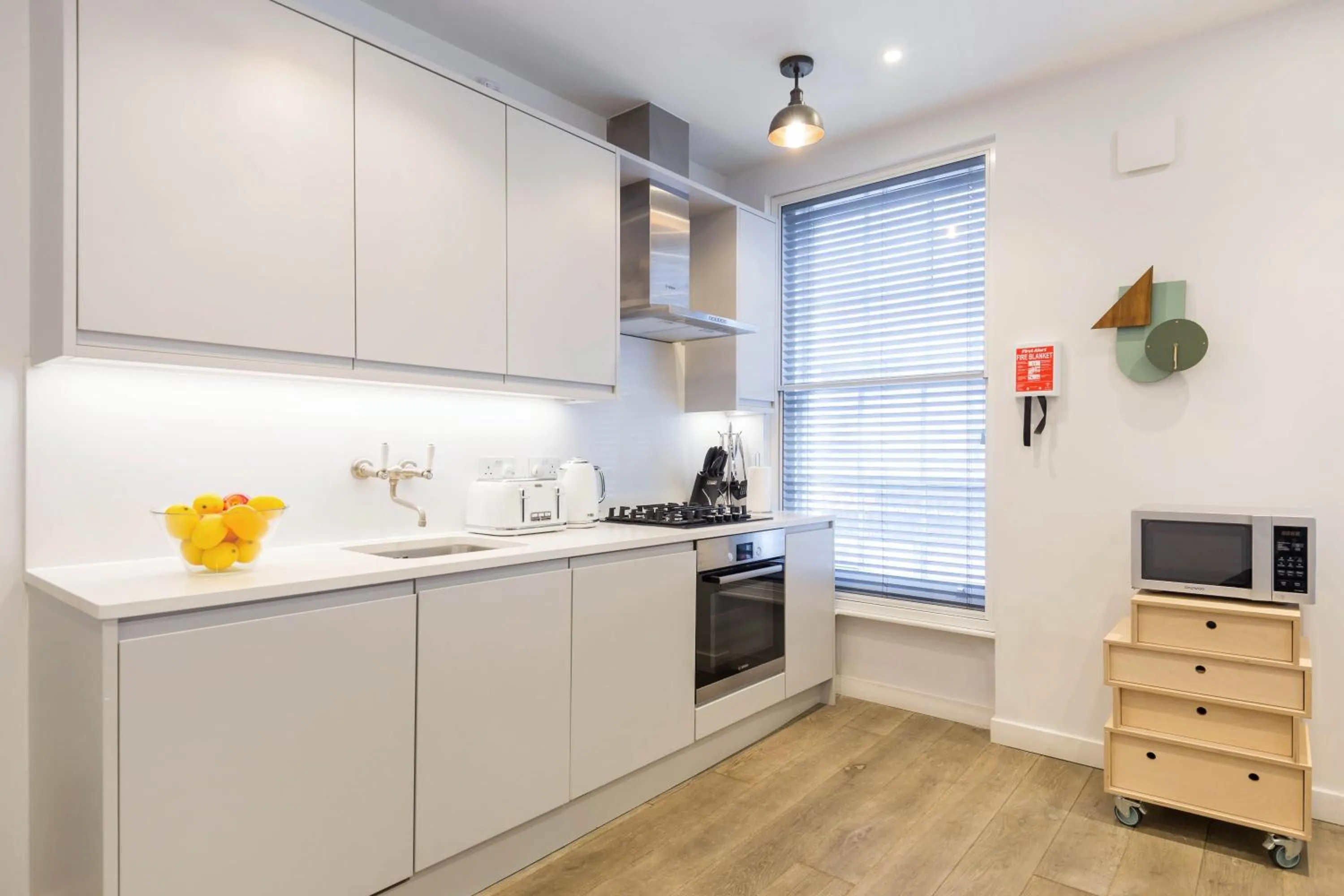 Coffee/tea facilities in Urban Chic - Rathbone