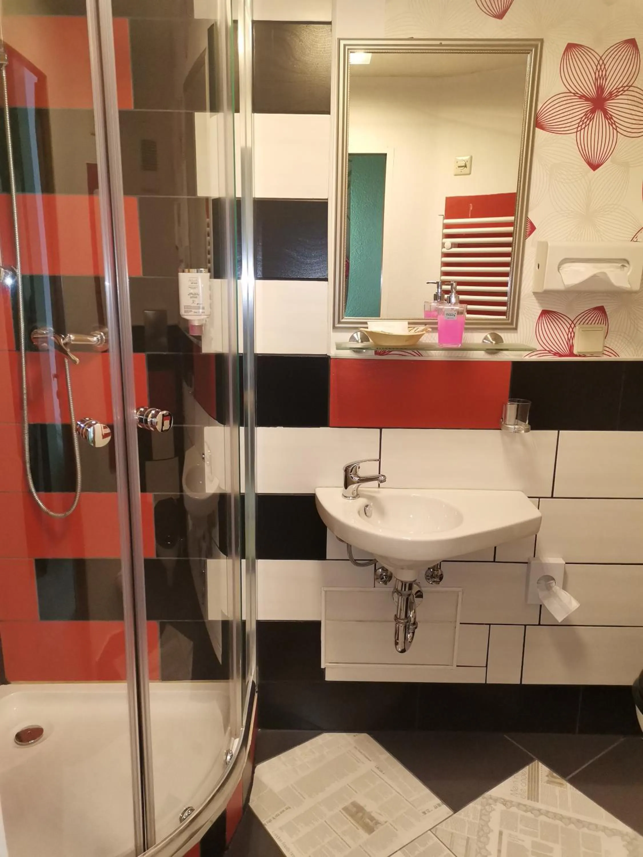 Bathroom in Boulevardhotel Sängerstadt - alle Zimmer klimatisiert