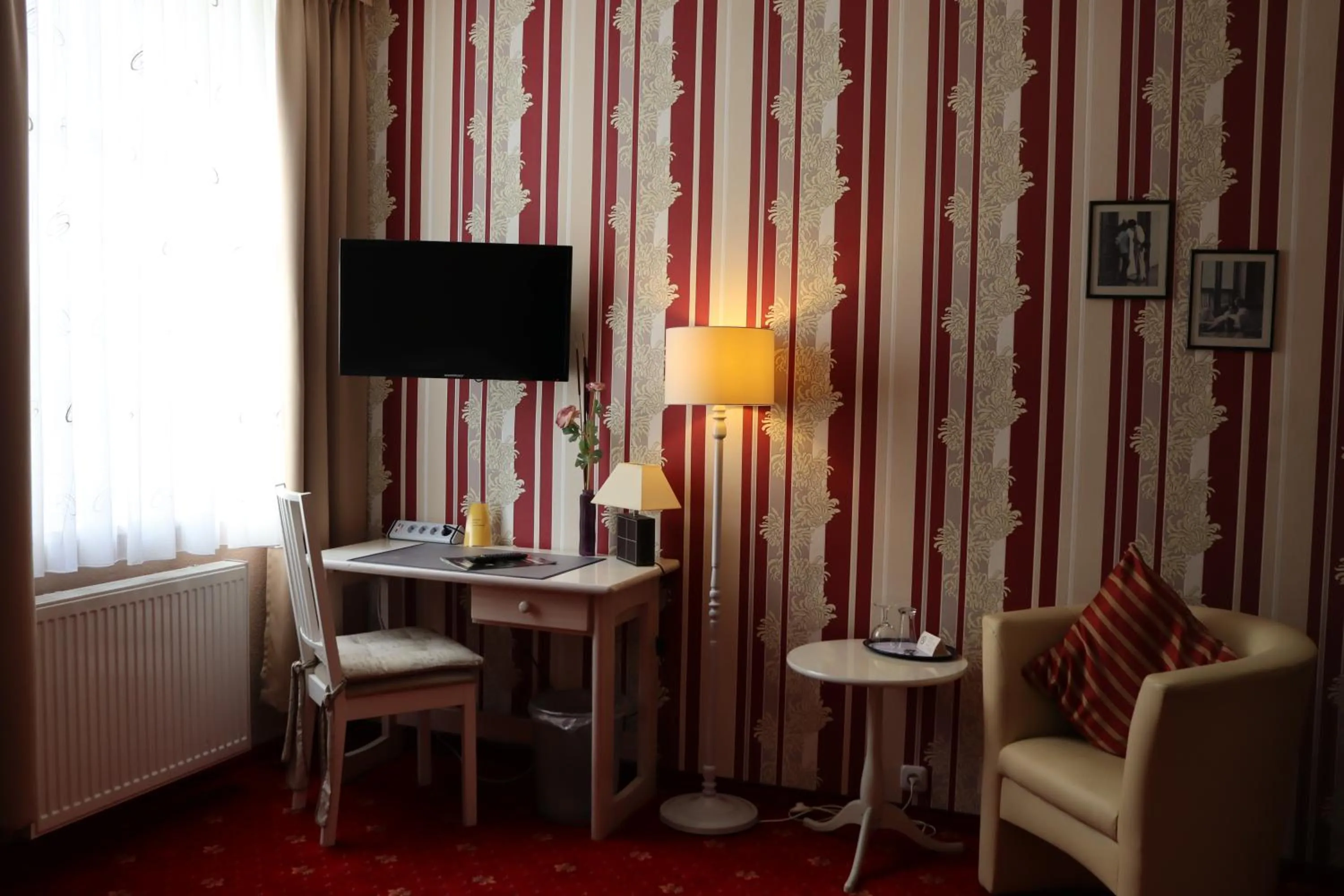 Photo of the whole room in Boulevardhotel Sängerstadt - alle Zimmer klimatisiert