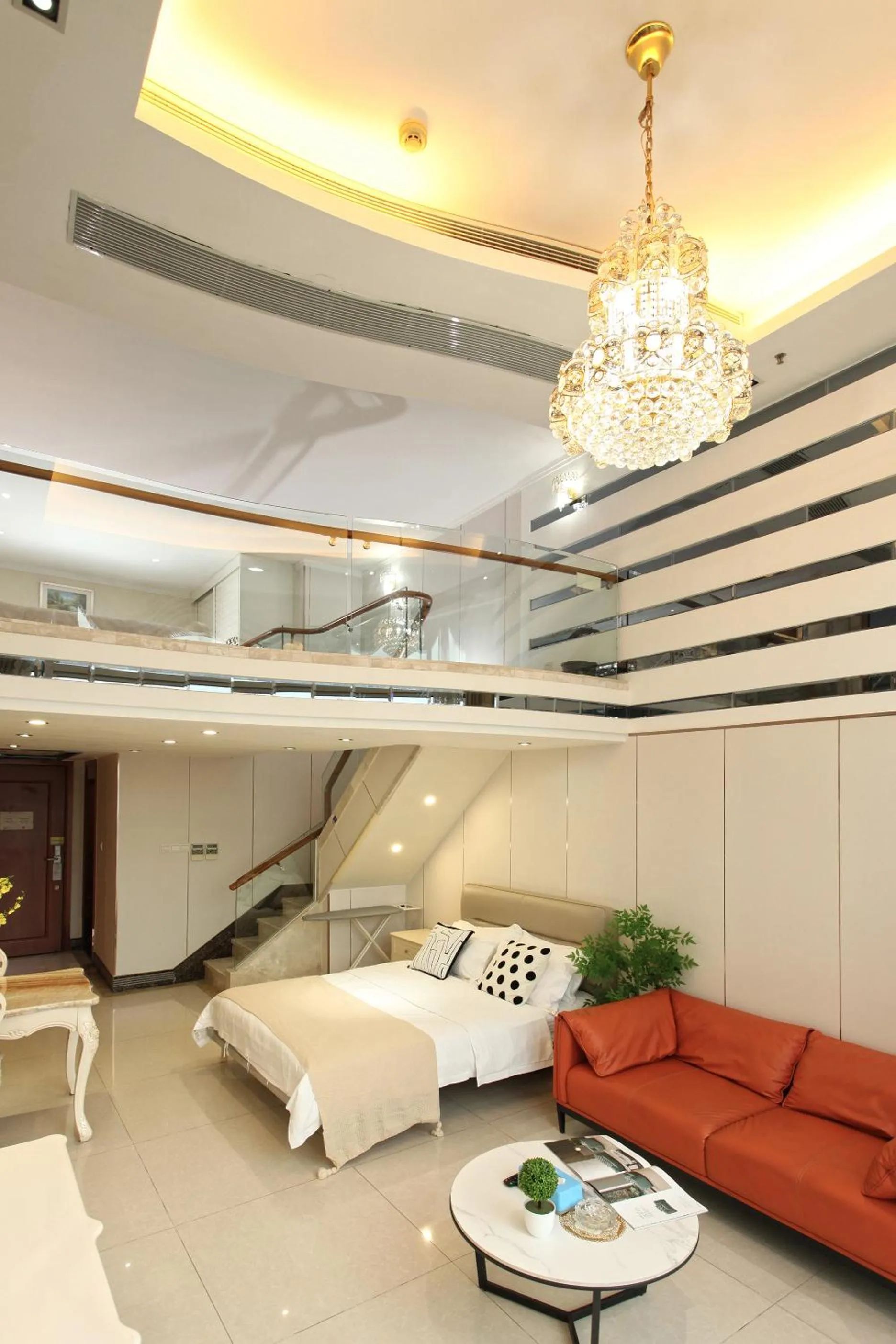 Living room in Barton International Residence Guangzhou - located in the city center adjacent to Beijing Road Pedestrian Street and Dafo Temple and close to the subway