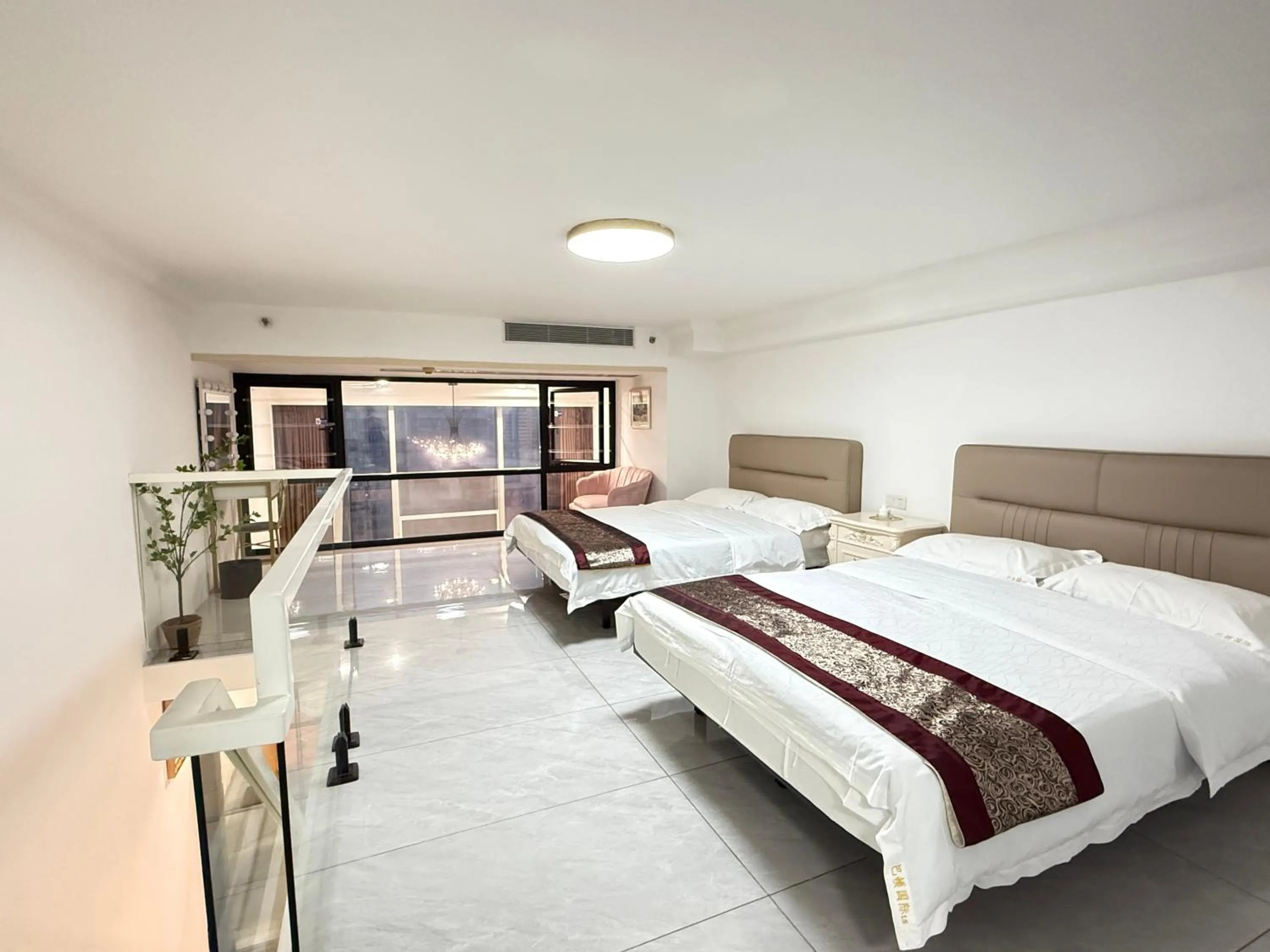 Bedroom, Bed in Barton International Residence Guangzhou - located in the city center adjacent to Beijing Road Pedestrian Street and Dafo Temple and close to the subway