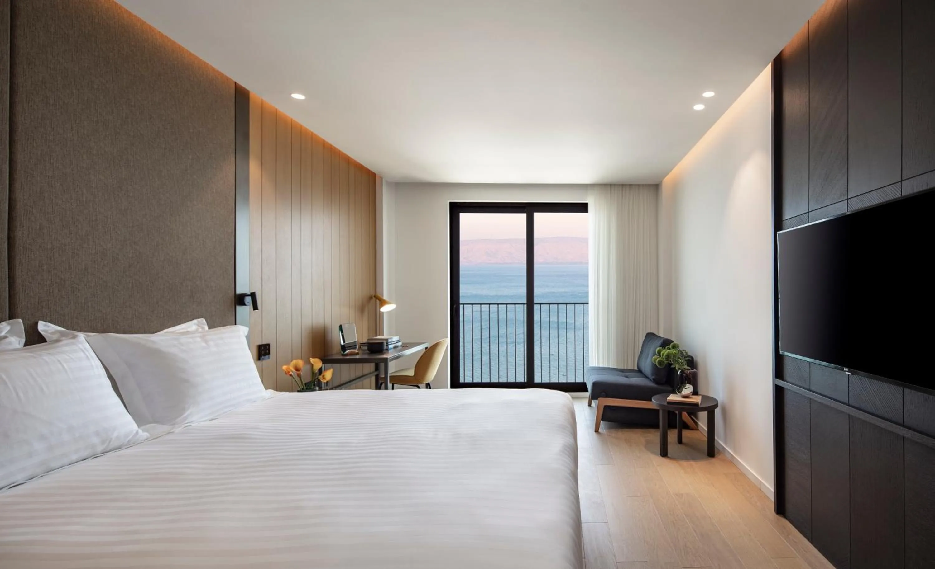 Living room, Bed in Sofia Hotel Sea Of Galilee