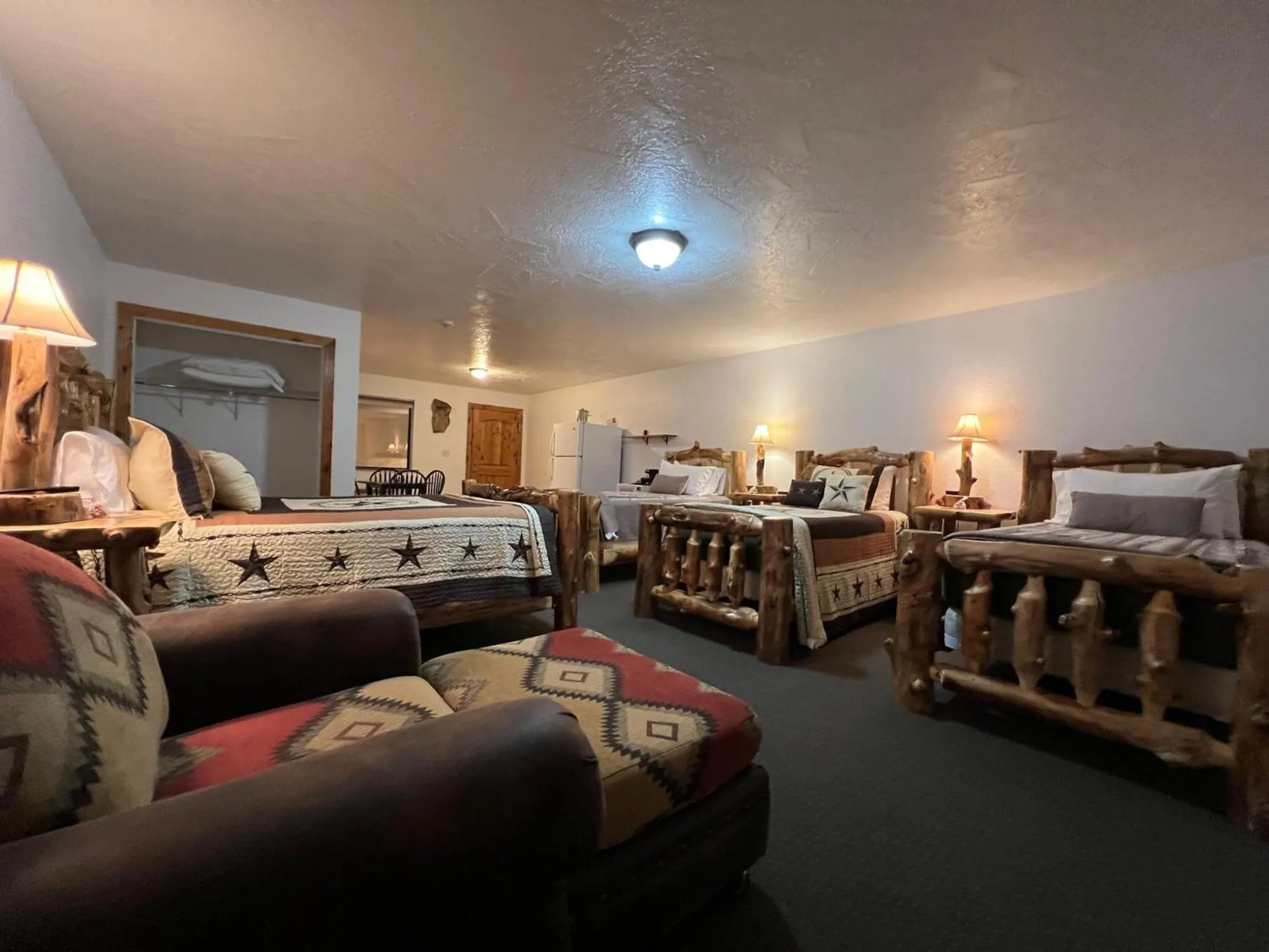 Bed in THE SNUGGLE INN