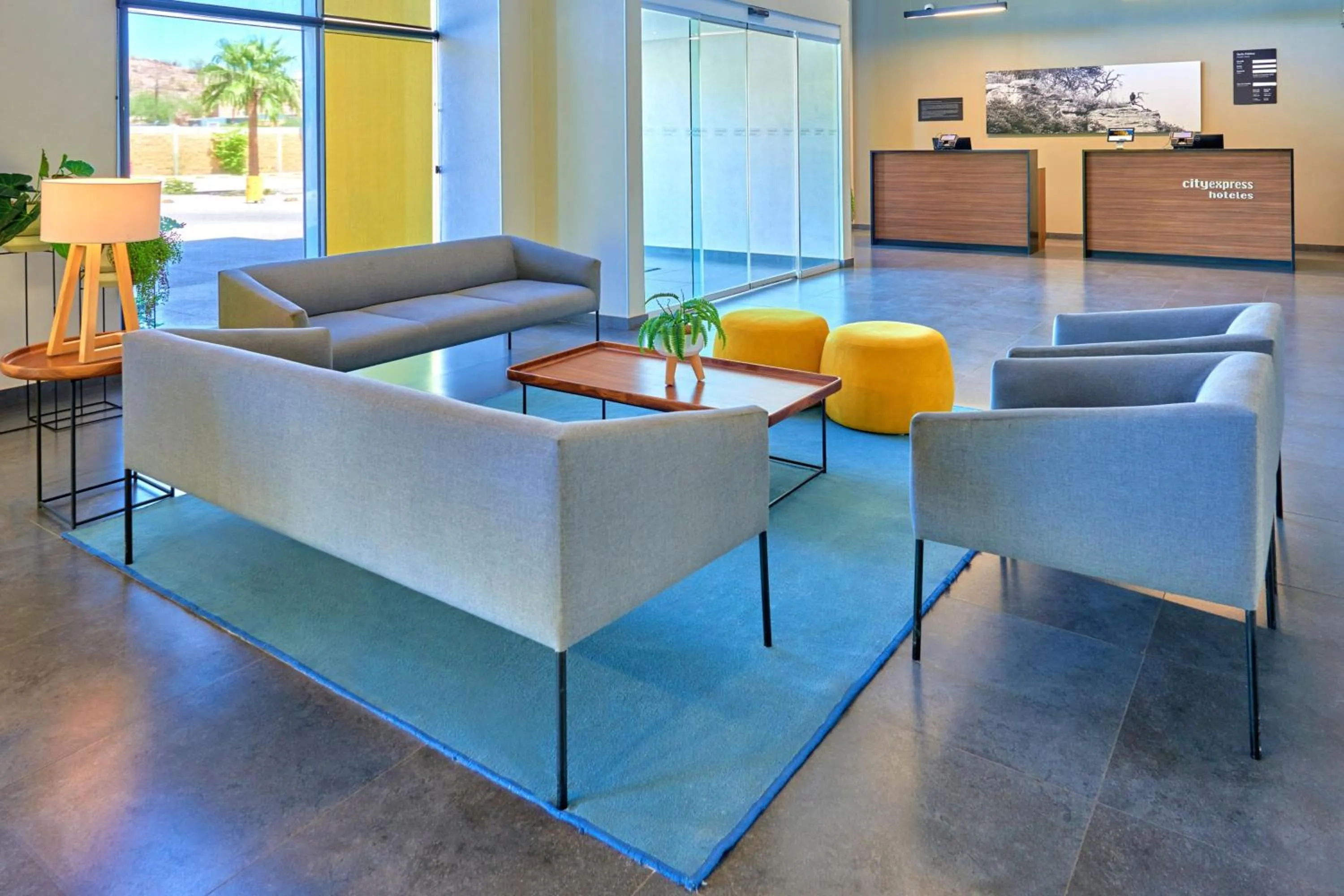 Lobby or reception in City Express by Marriott Caborca