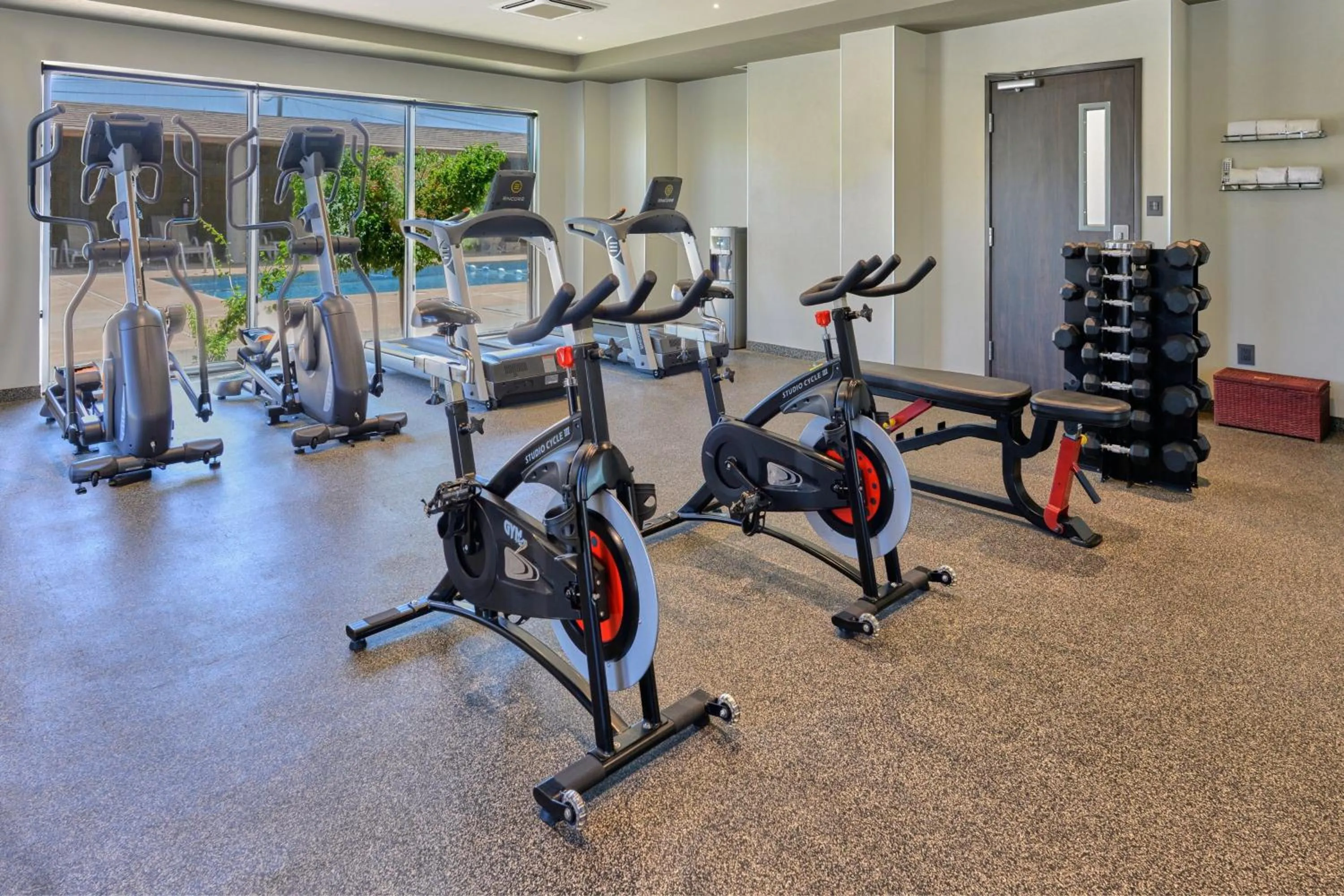 Fitness centre/facilities in City Express by Marriott Caborca