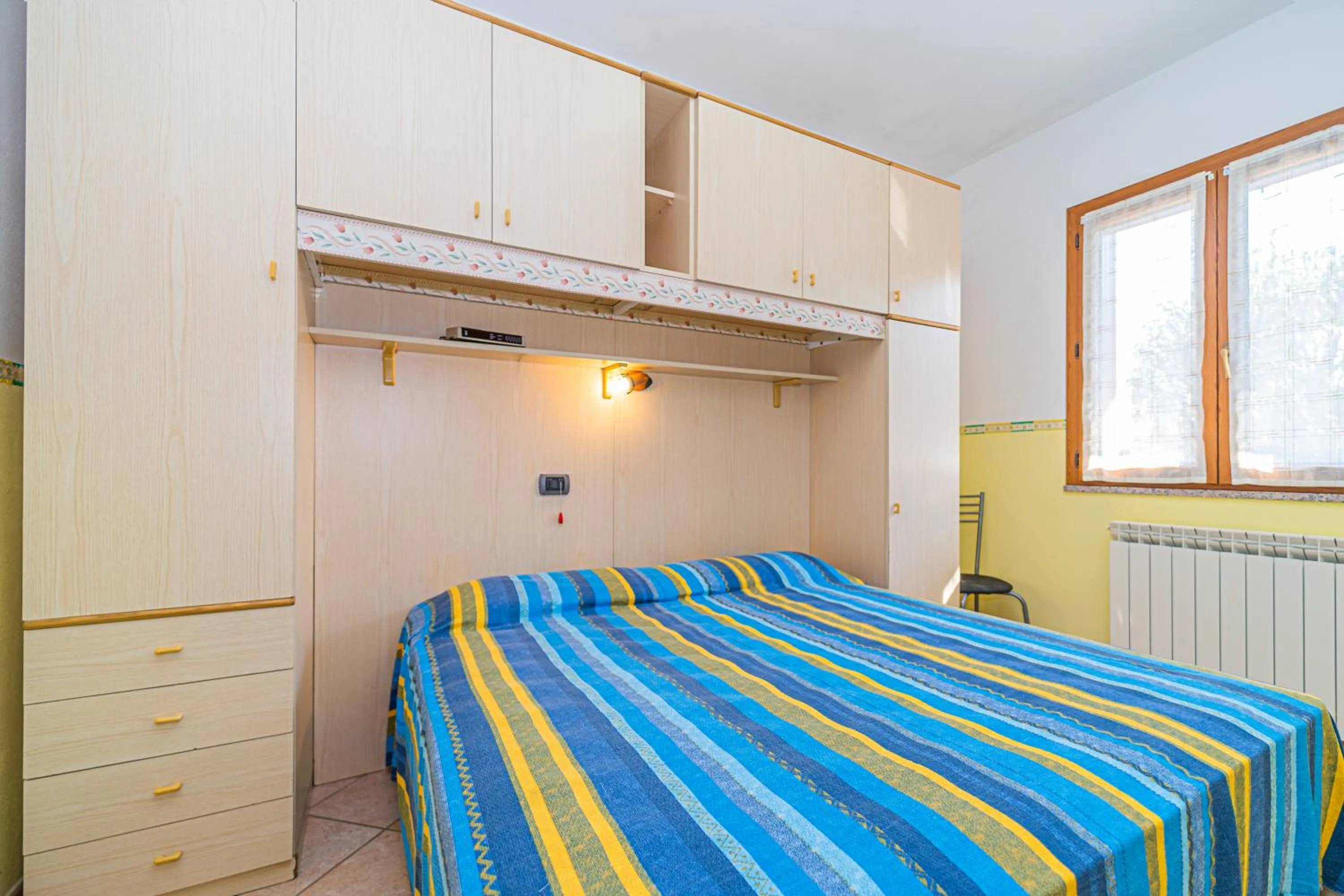 Bed in Master apartment in villa 68 places with large private garden