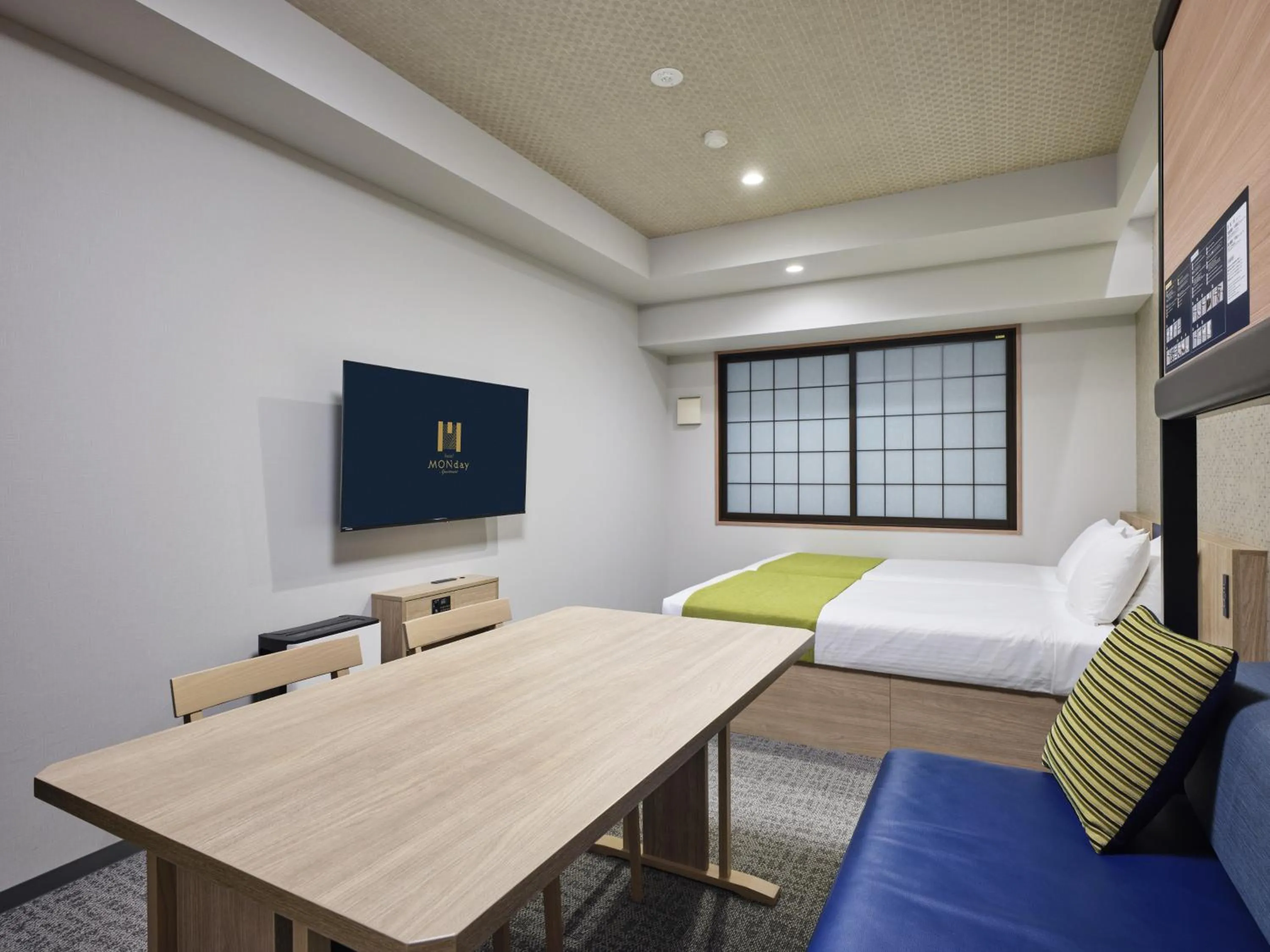 Bed in MONday Apart Premium UENO