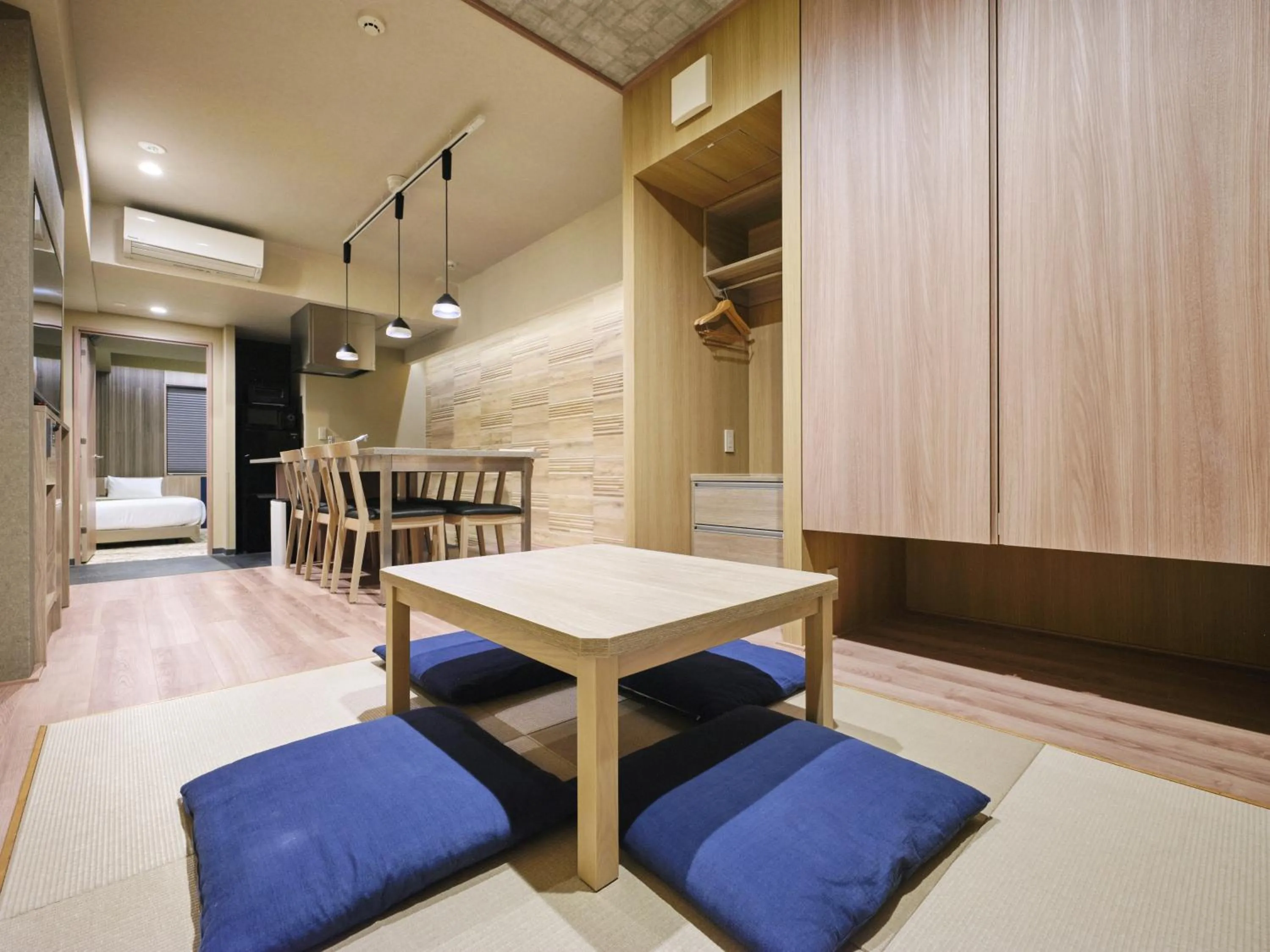 MONday Apart Premium UENO