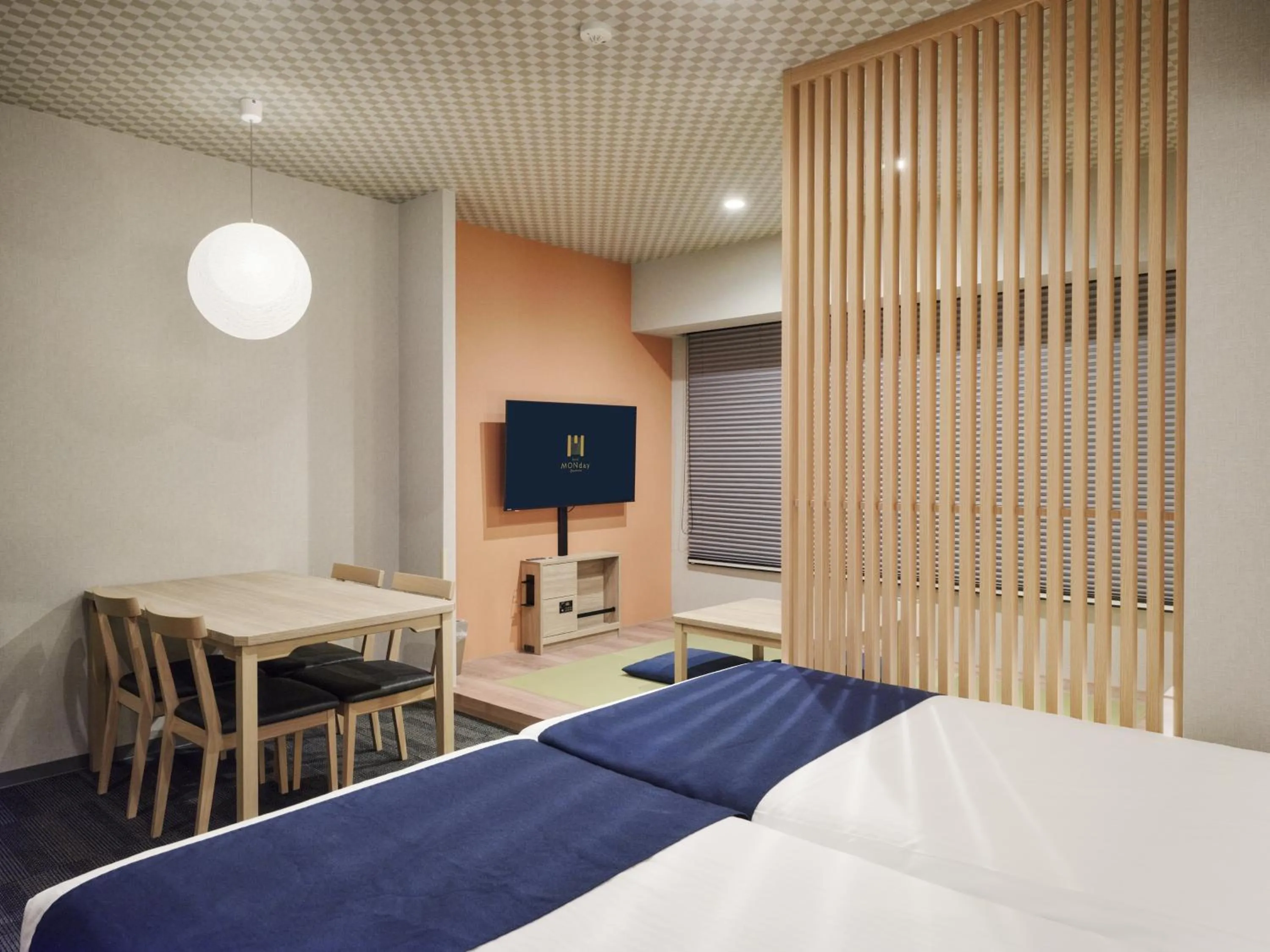 Bed in MONday Apart Premium Ginza Shintomicho