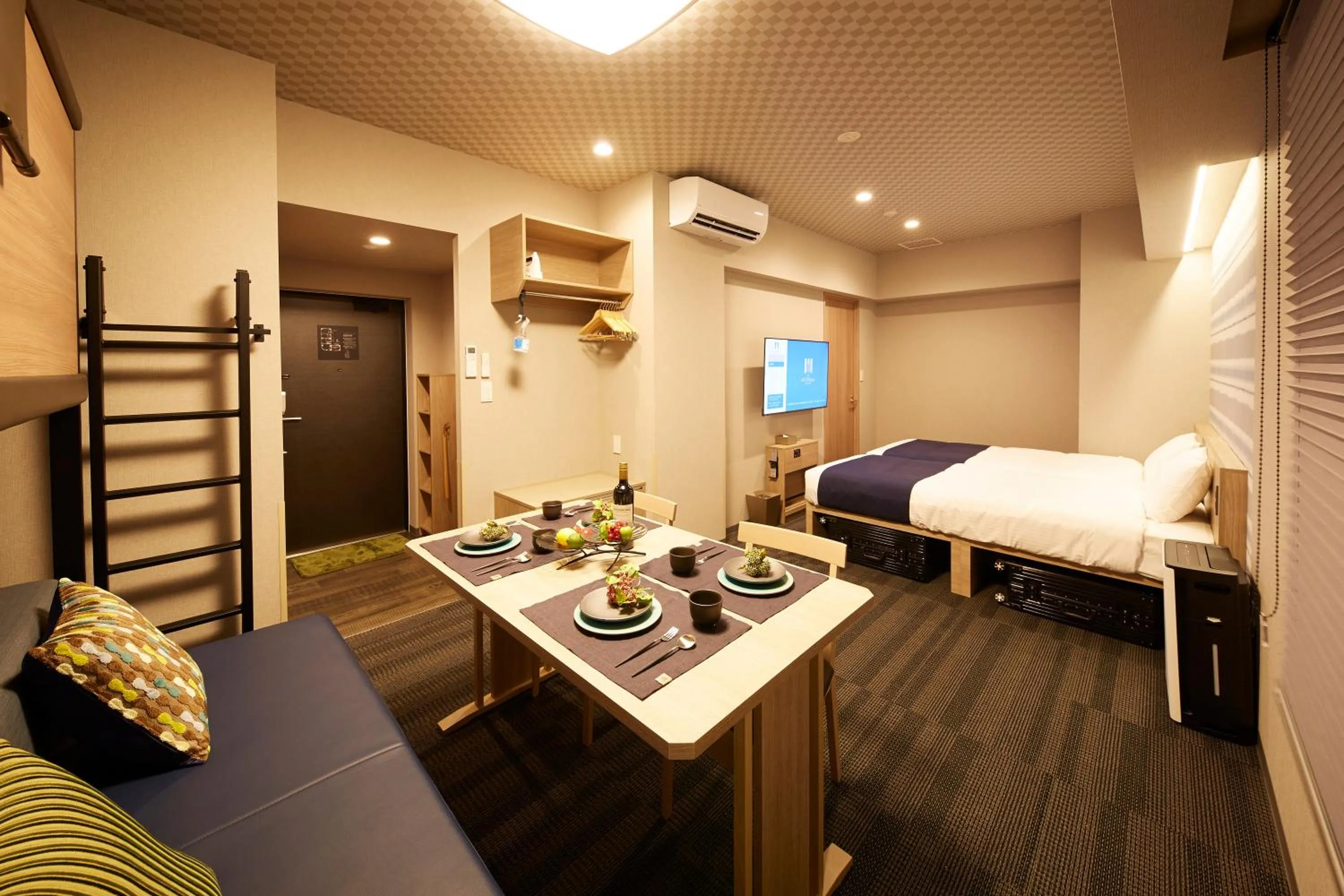 Bed in MONday Apart Premium Ginza Shintomicho