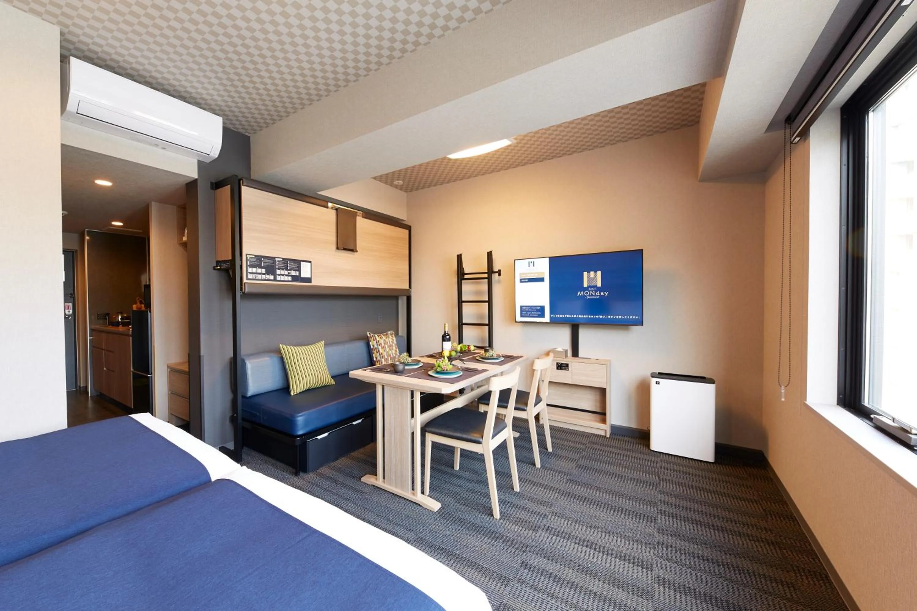 Bed in MONday Apart Premium Ginza Shintomicho