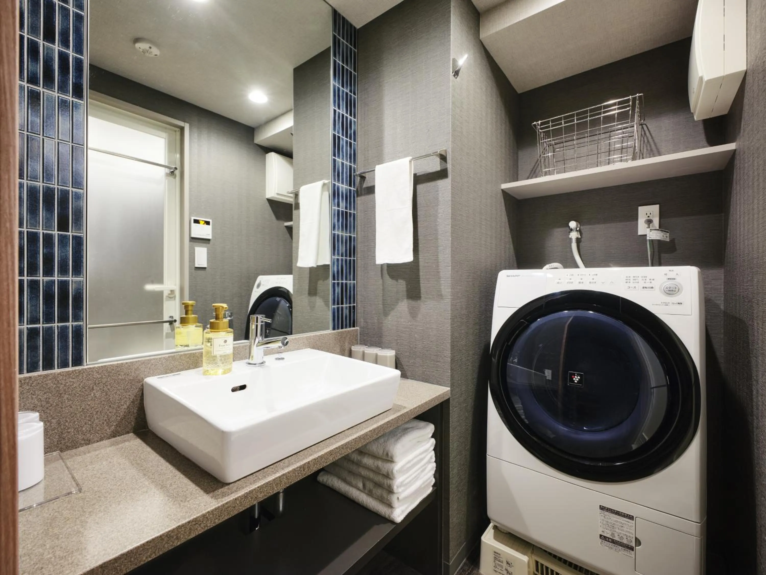 MONday Apart Premium Ginza Shintomicho