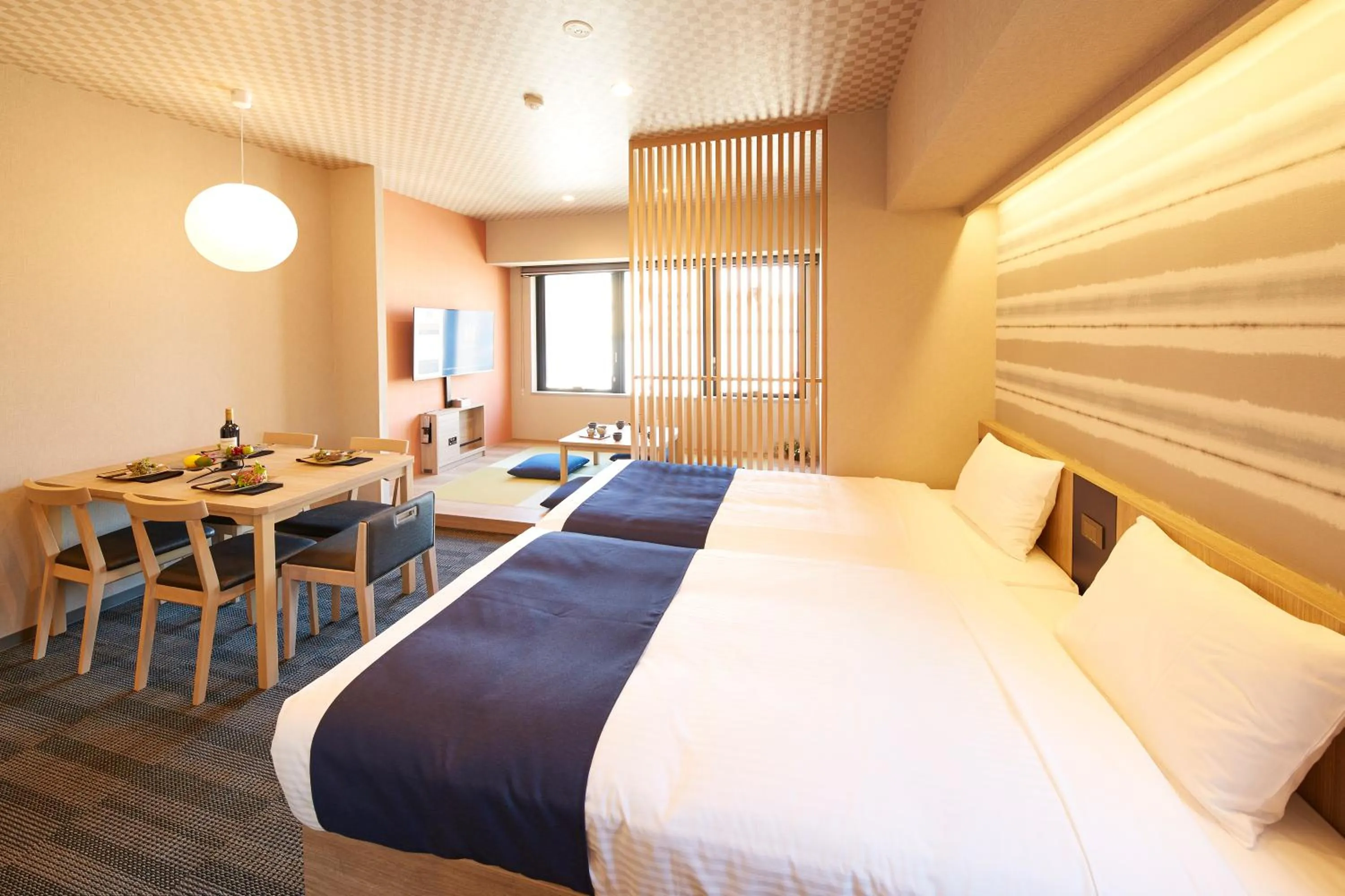 Bed in MONday Apart Premium Ginza Shintomicho