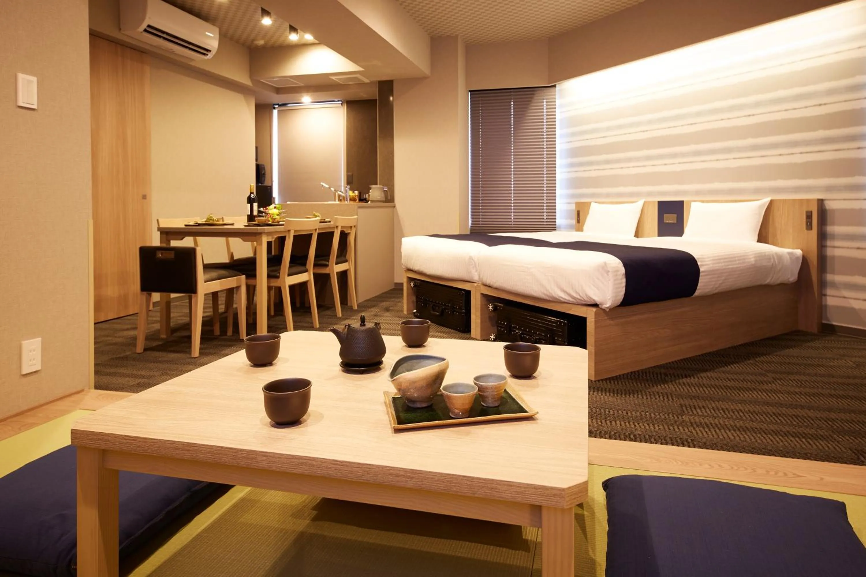 Bed in MONday Apart Premium Ginza Shintomicho