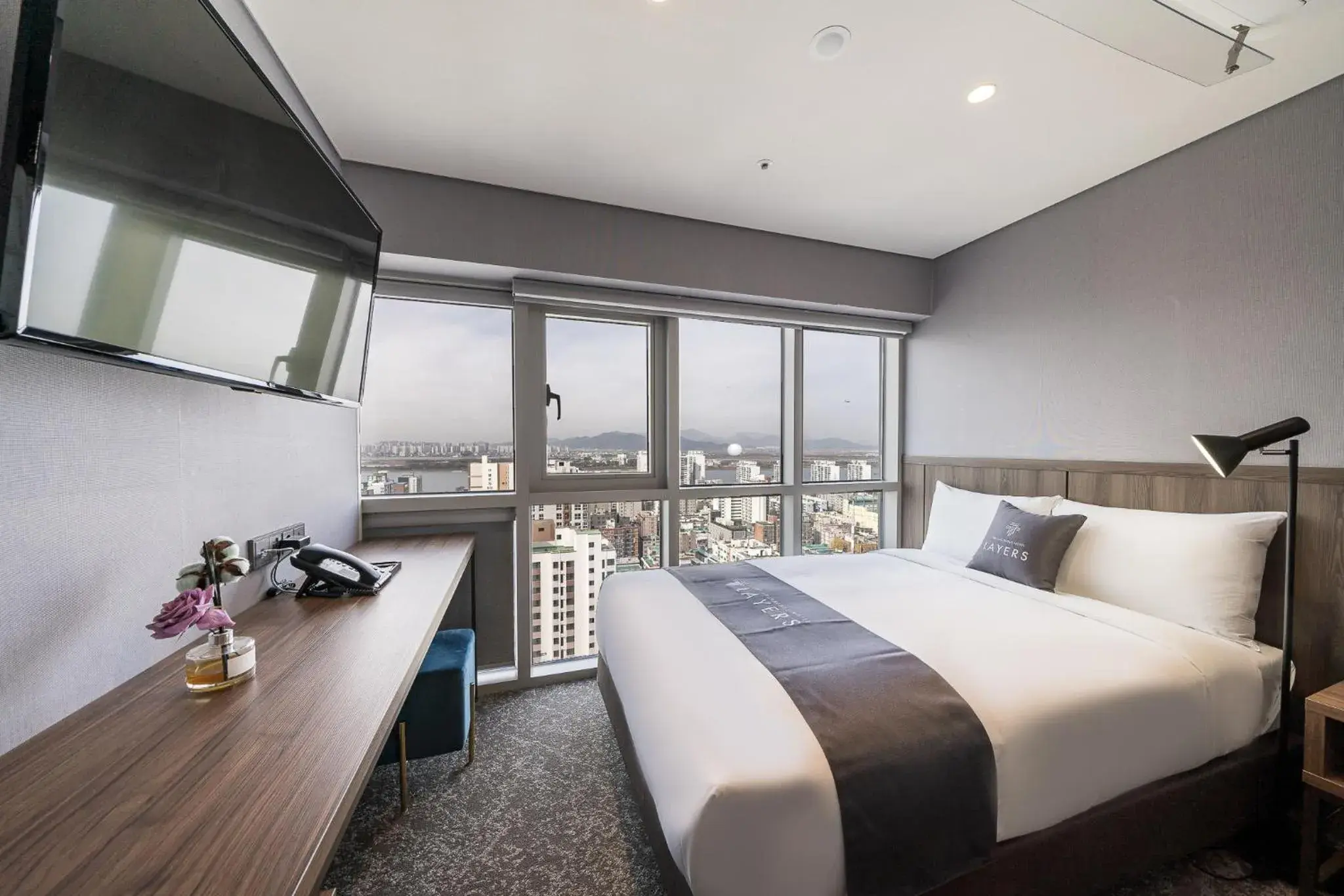 Bed in Layers Hotel Busan Hadan Bed in Layers Hotel Busan Hadan