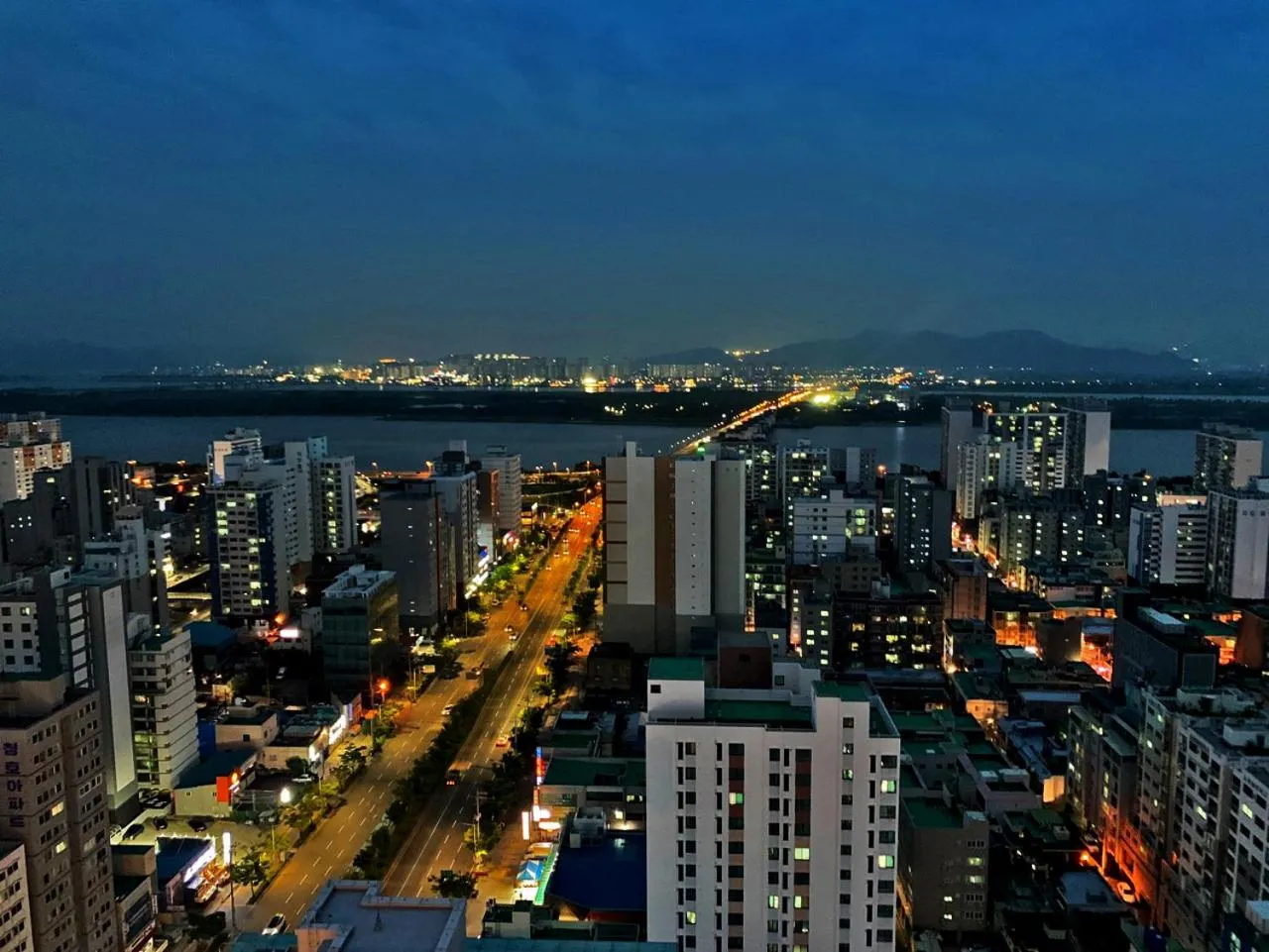 Neighbourhood in Layers Hotel Busan Hadan