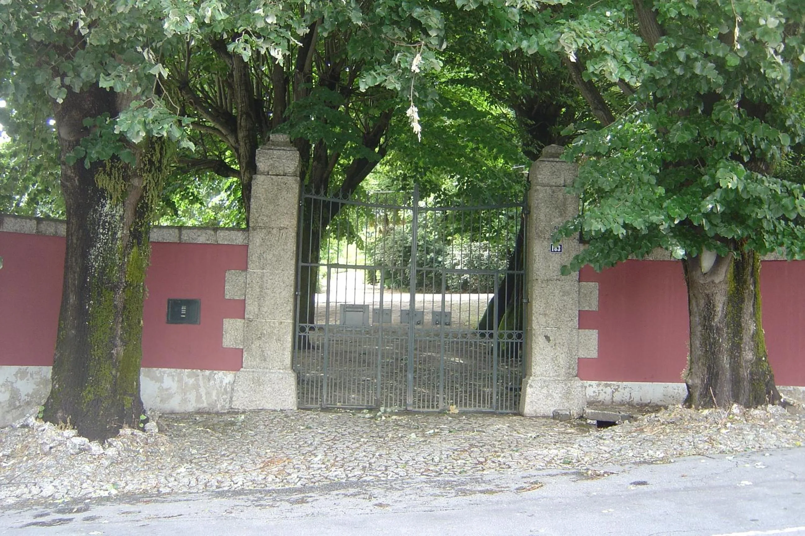 Facade/entrance in Casa Da Espinhosa