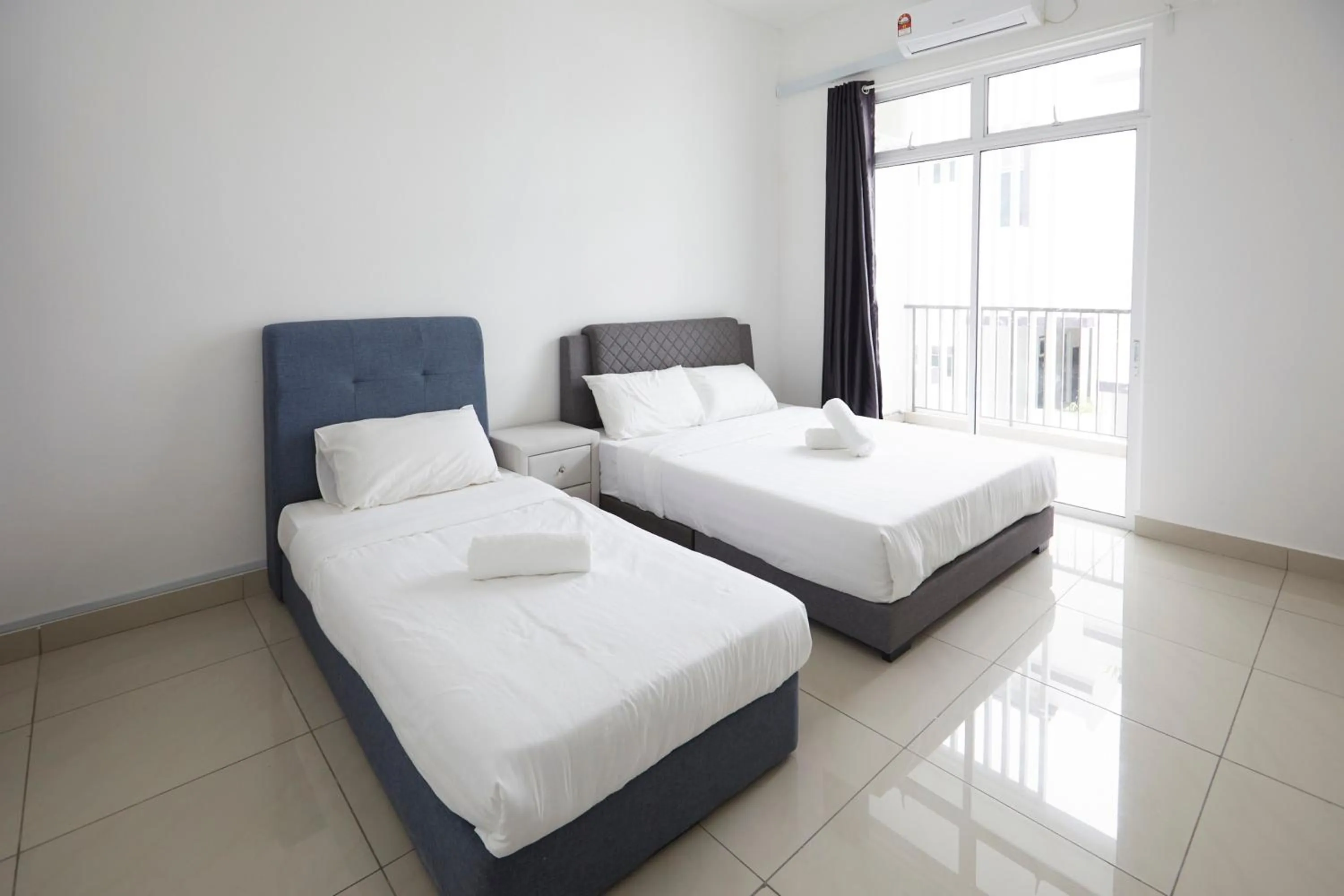 Bedroom, Bed in Desaru Arcadia Villa By Convergence