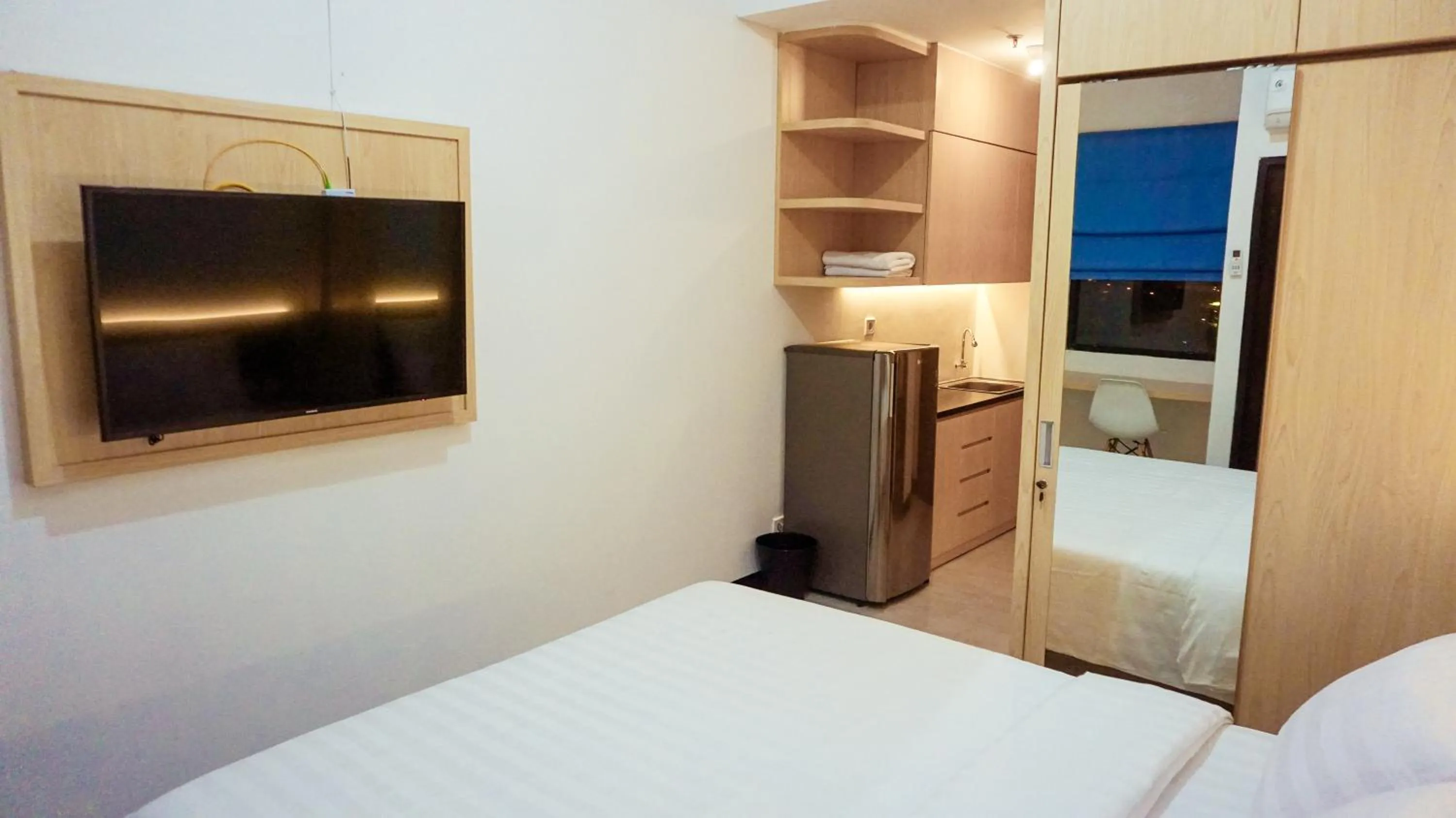 Bedroom, Bed in Cordova Suites