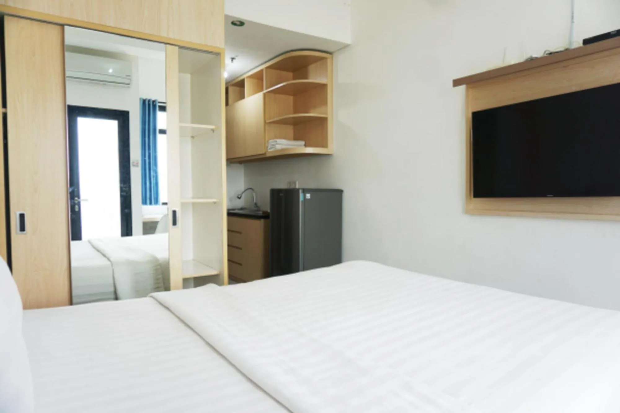 Bed in Cordova Suites