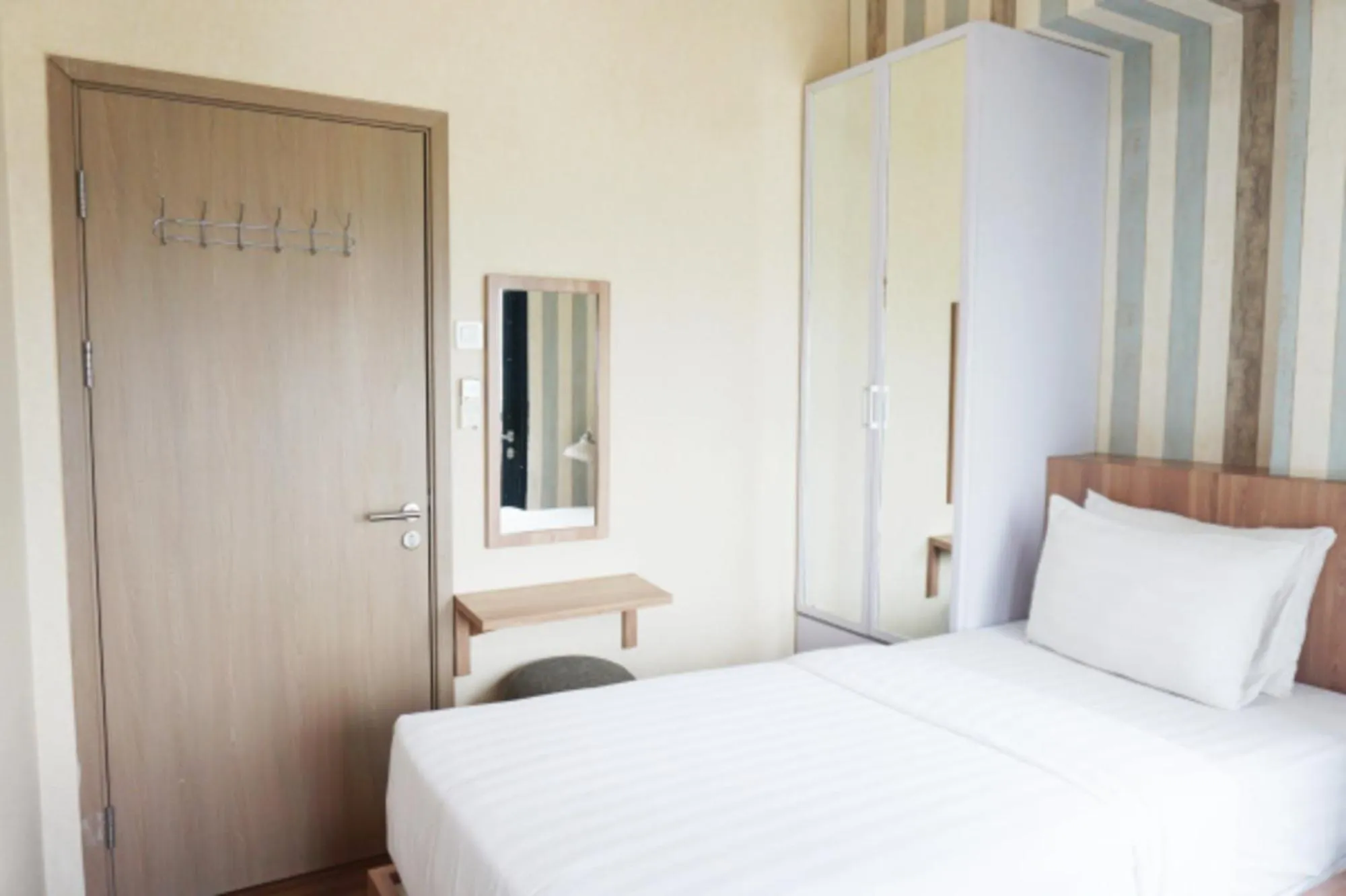 Bed in Cordova Suites