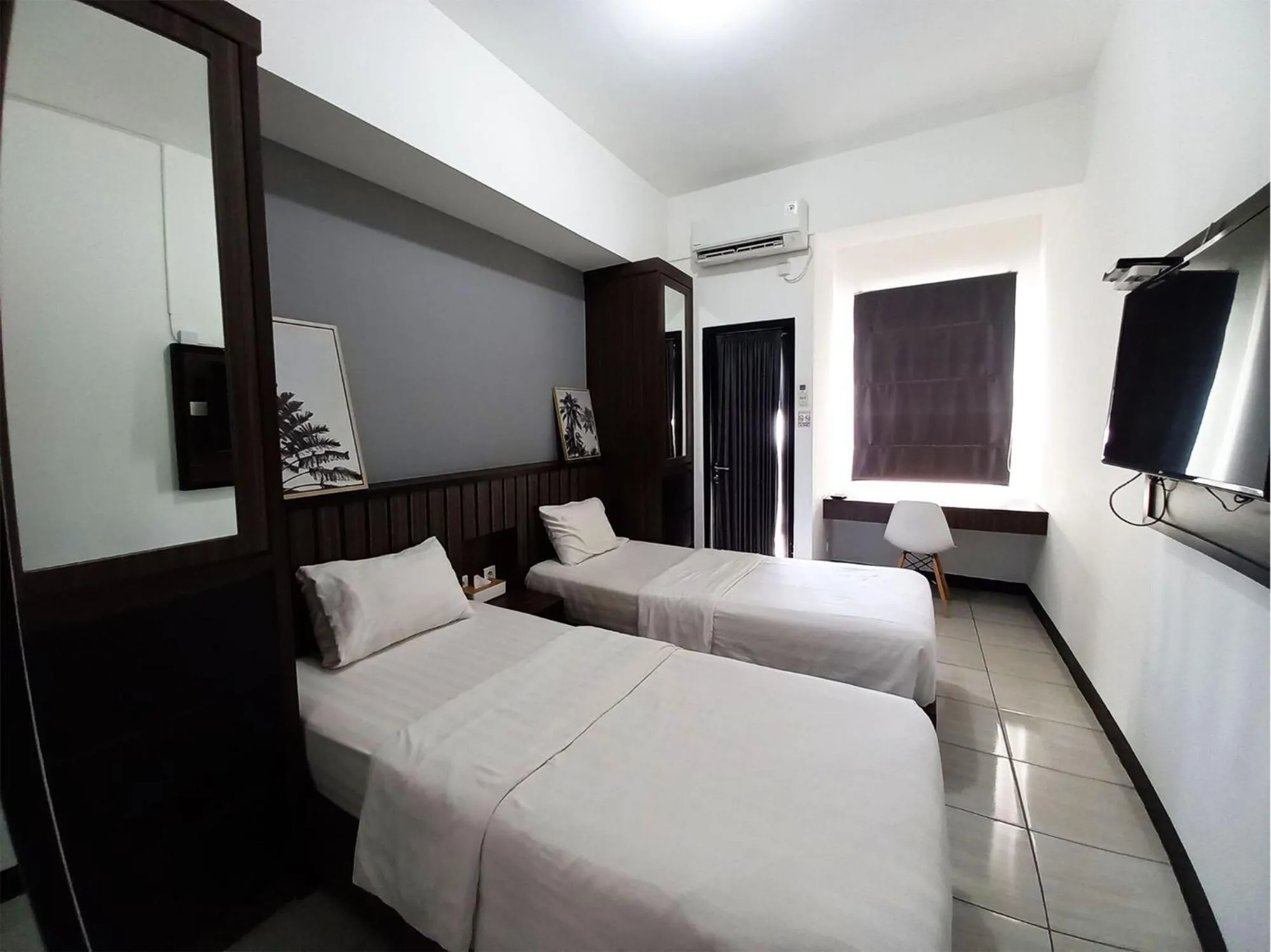 Bed in Cordova Suites