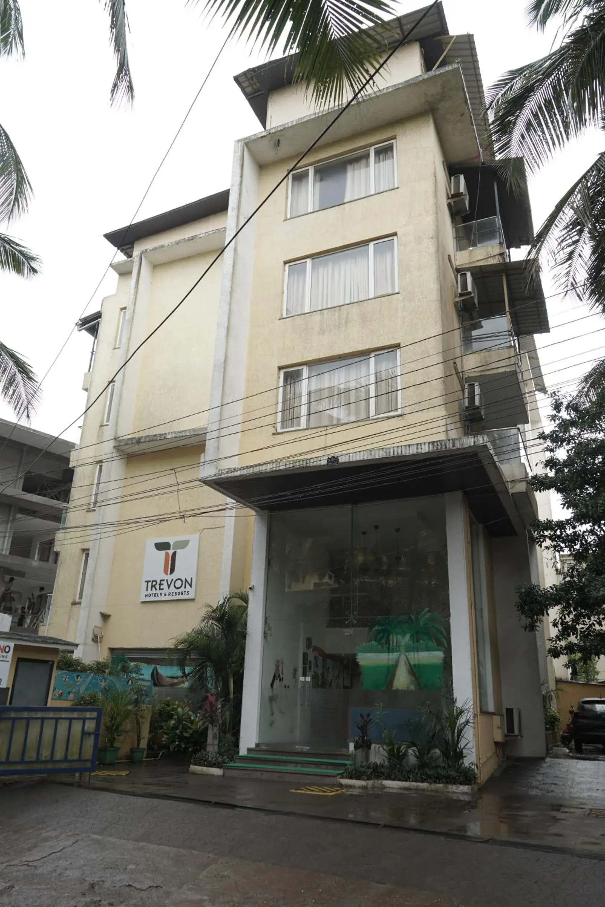 Facade/entrance in Trevon Hotels & Resorts Goa Facade/entrance in Trevon Hotels & Resorts Goa