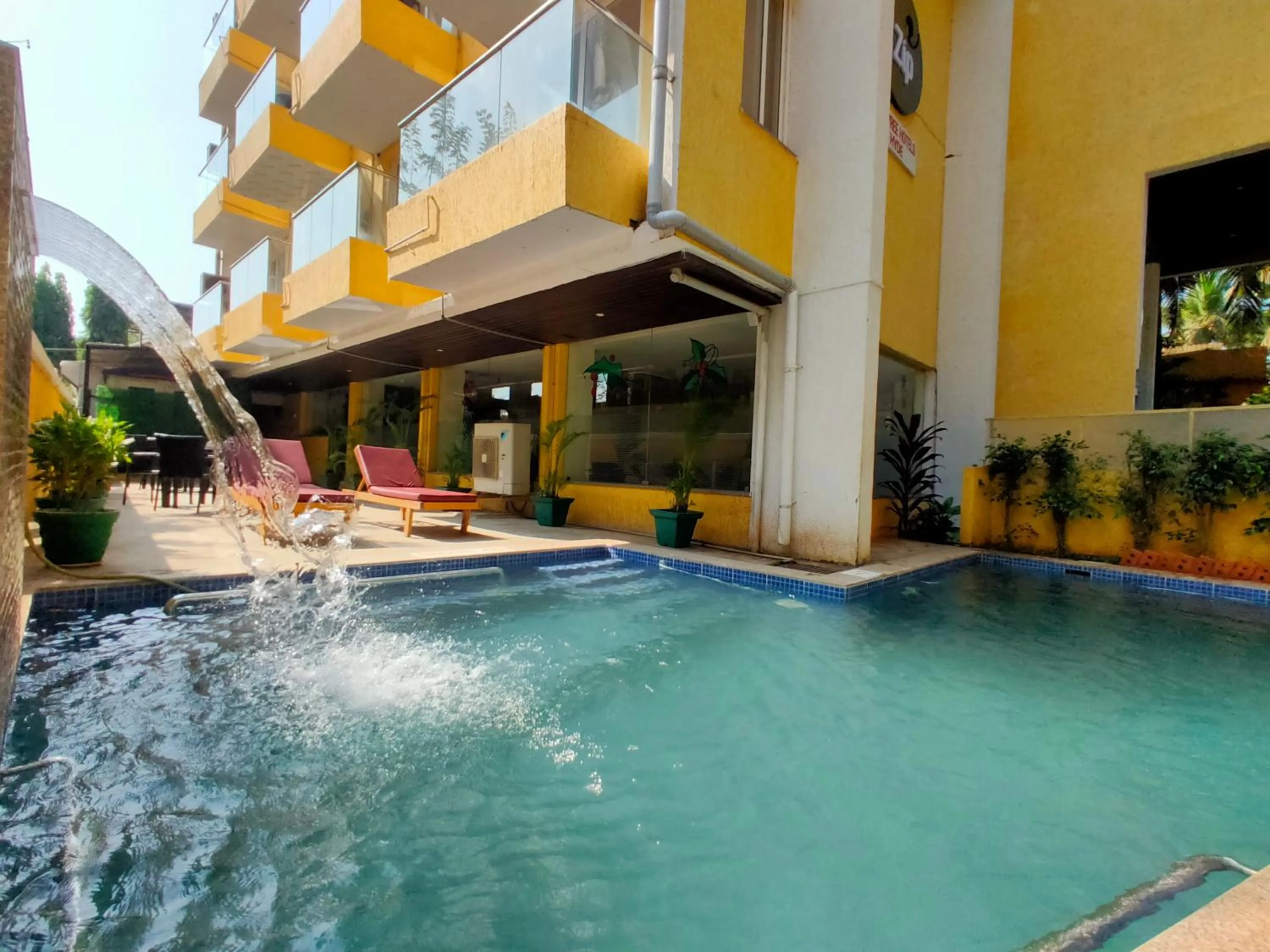 Swimming pool in Zip By Spree Hotels Hyde Goa