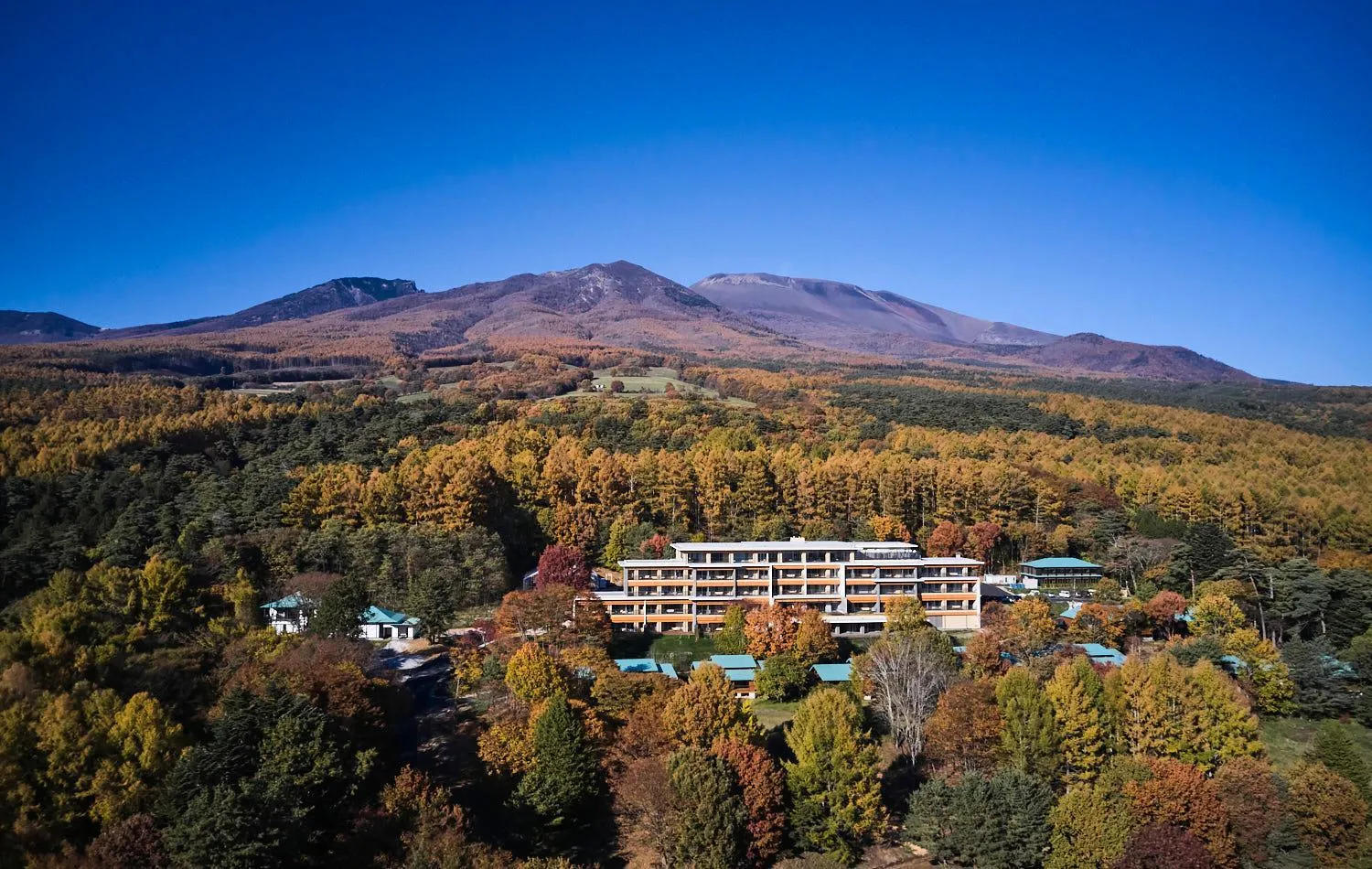 Property building in THE HIRAMATSU KARUIZAWA MIYOTA