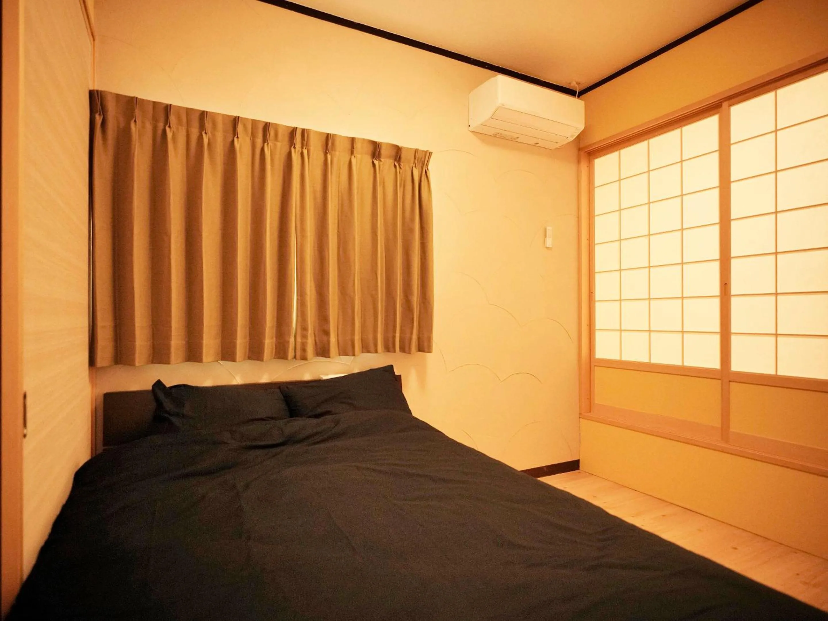 Bedroom, Bed in Mcity in Maejima