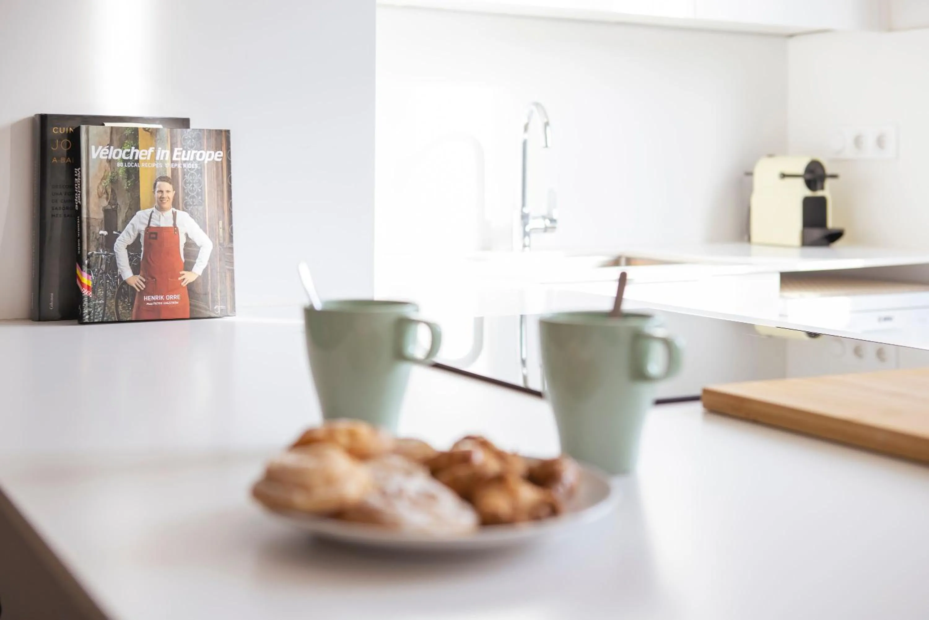 Kitchen or kitchenette in Bravissimo Riu Onyar, modern 3 bedroom apartment