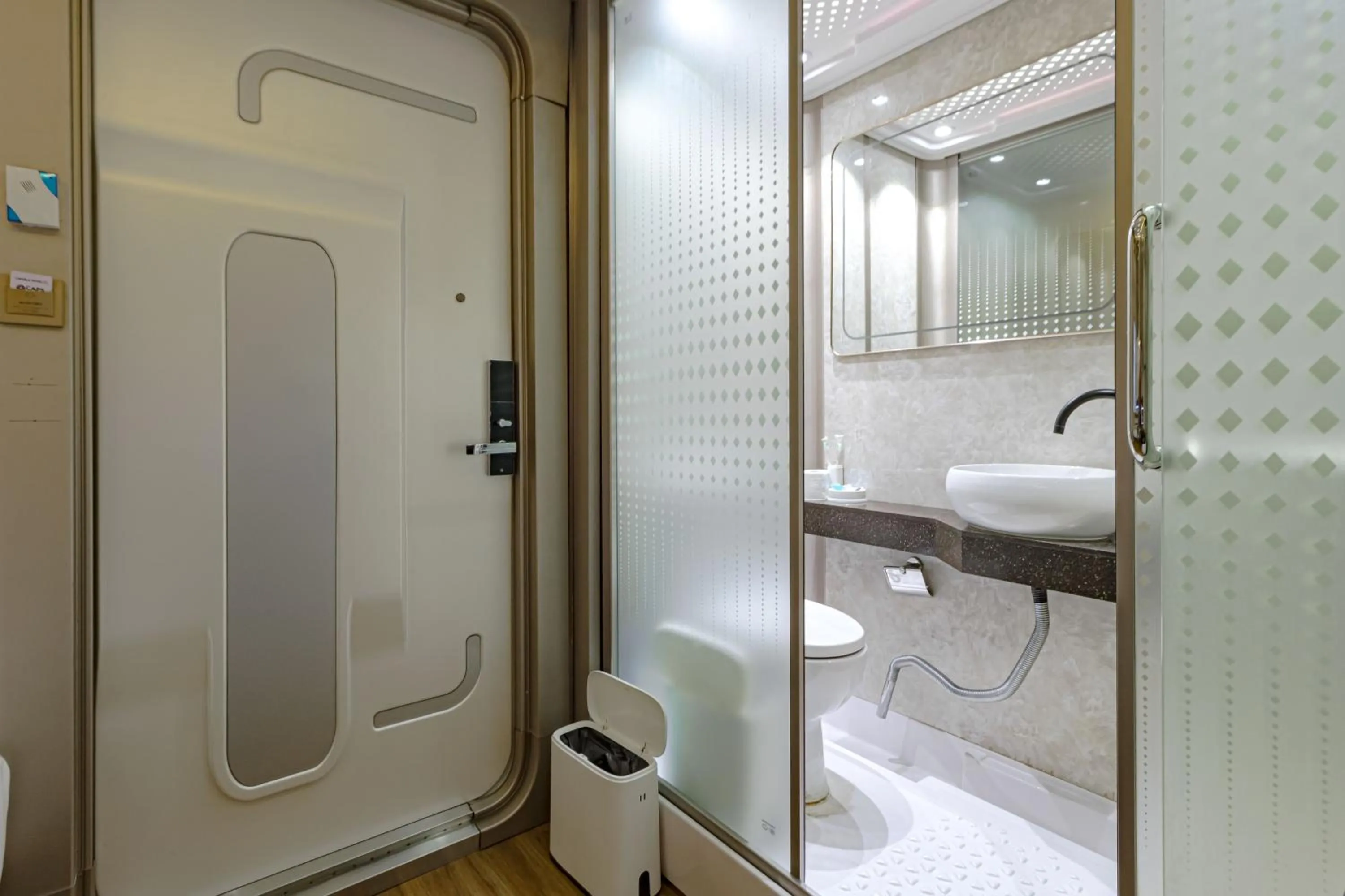 CAPS LOCK Future Hotel