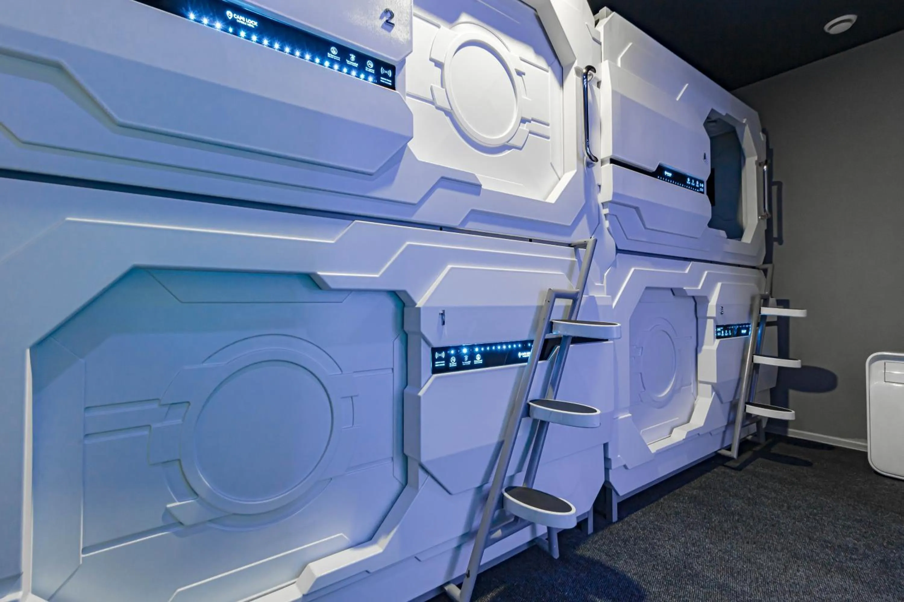 CAPS LOCK Future Hotel